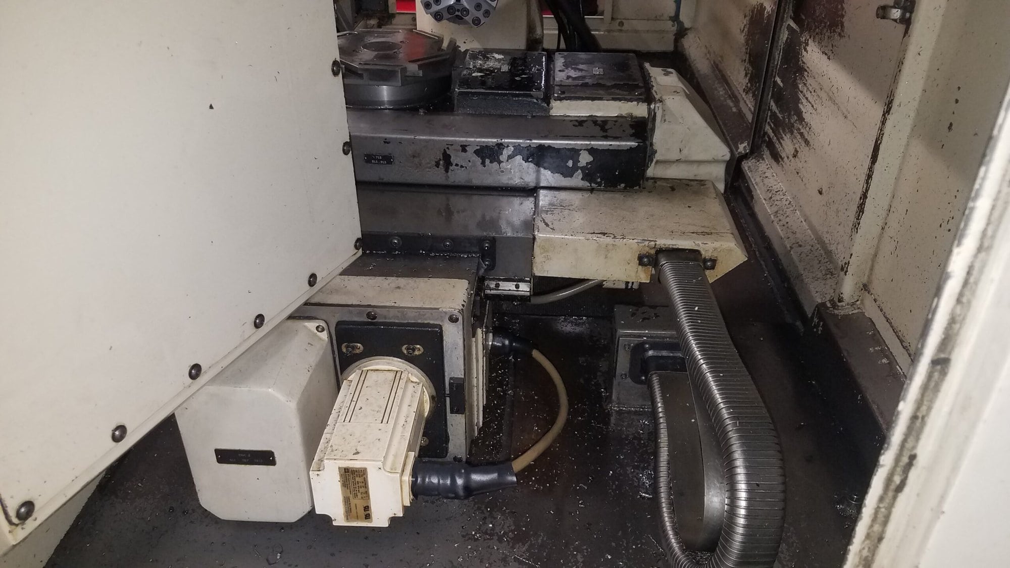 Hardinge CHNC-II Super Precision CNC Lathe - Fanuc, Chip Conveyor - Image 9