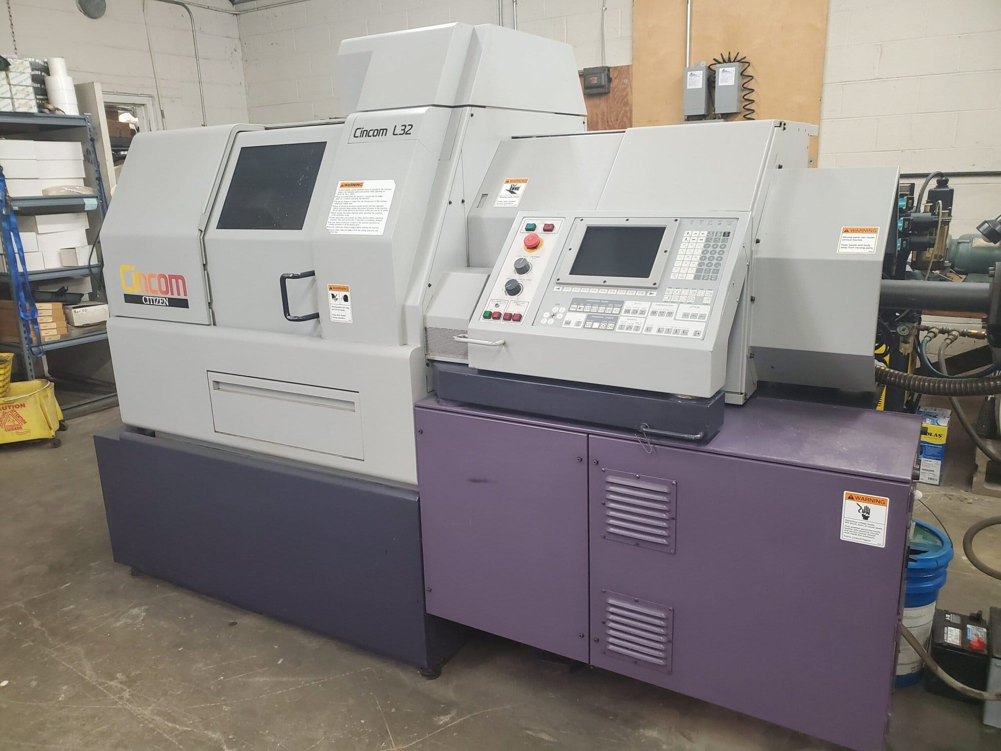 Citizen Cincom L32 Swiss Lathe, 1999 - IEMCA 542 Boss Bar Feeder, Tooling Included - Image 3