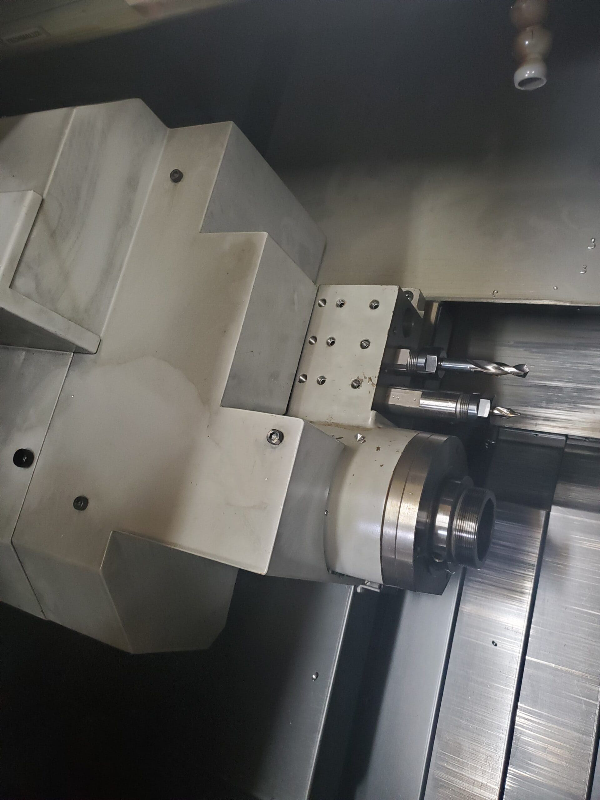 Citizen Cincom L32 Swiss Lathe, 1999 - IEMCA 542 Boss Bar Feeder, Tooling Included - Image 11