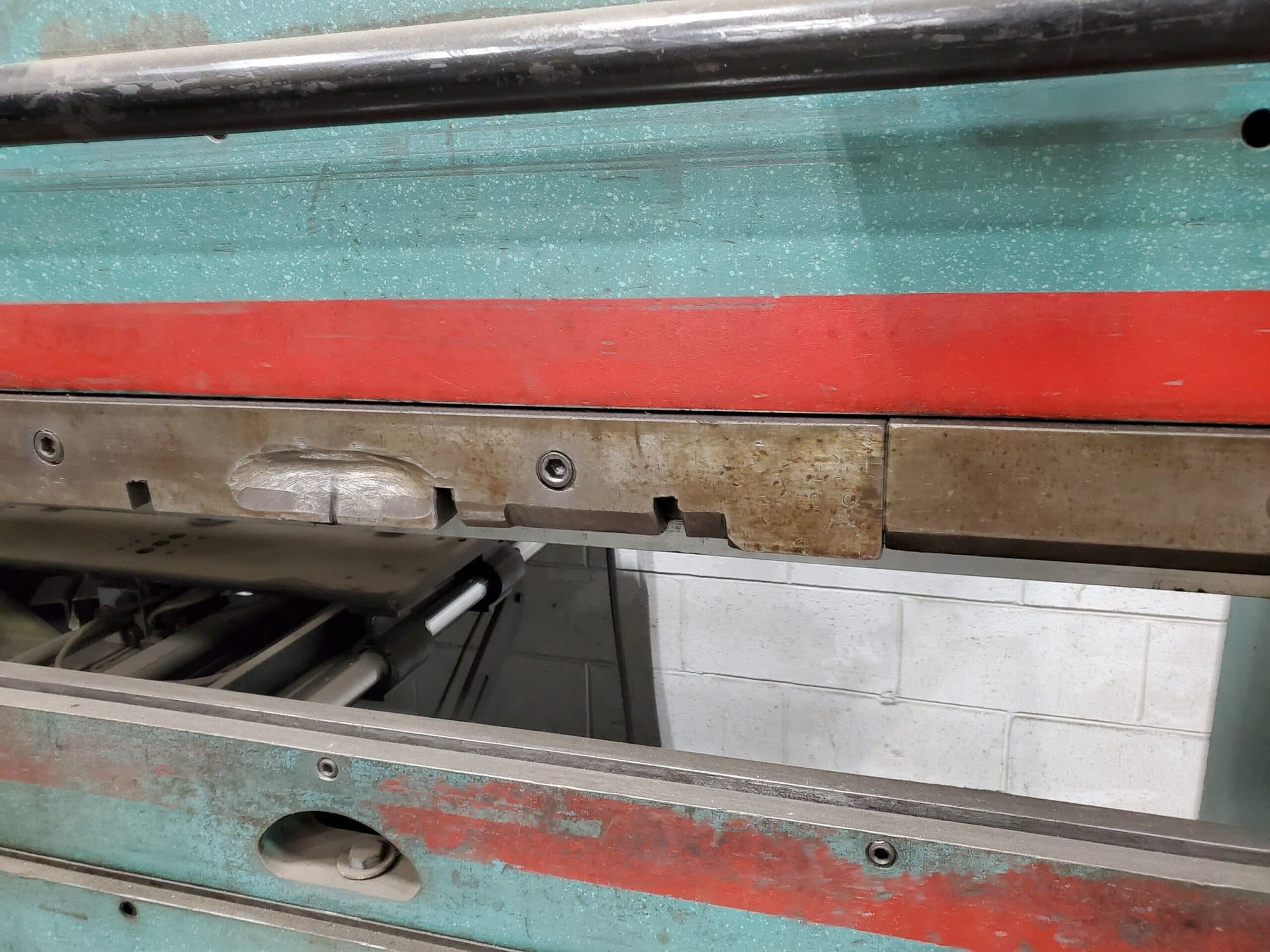 55 Ton X 10' Wysong 55-8 Mechanical Press Brake - Image 6