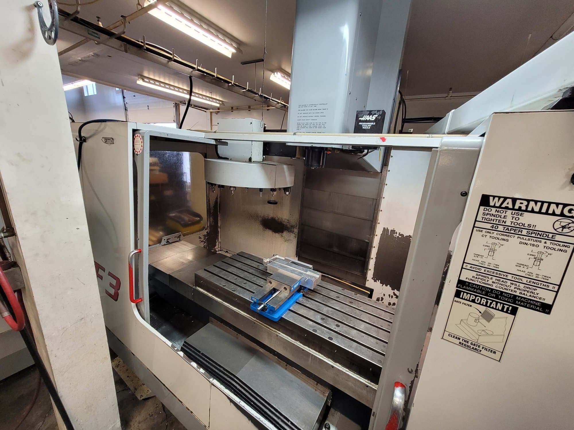 Haas VF-3 VMC, 1997 - 4th Axis Ready, Rigid Tap, GearBox, Under Power - Image 3