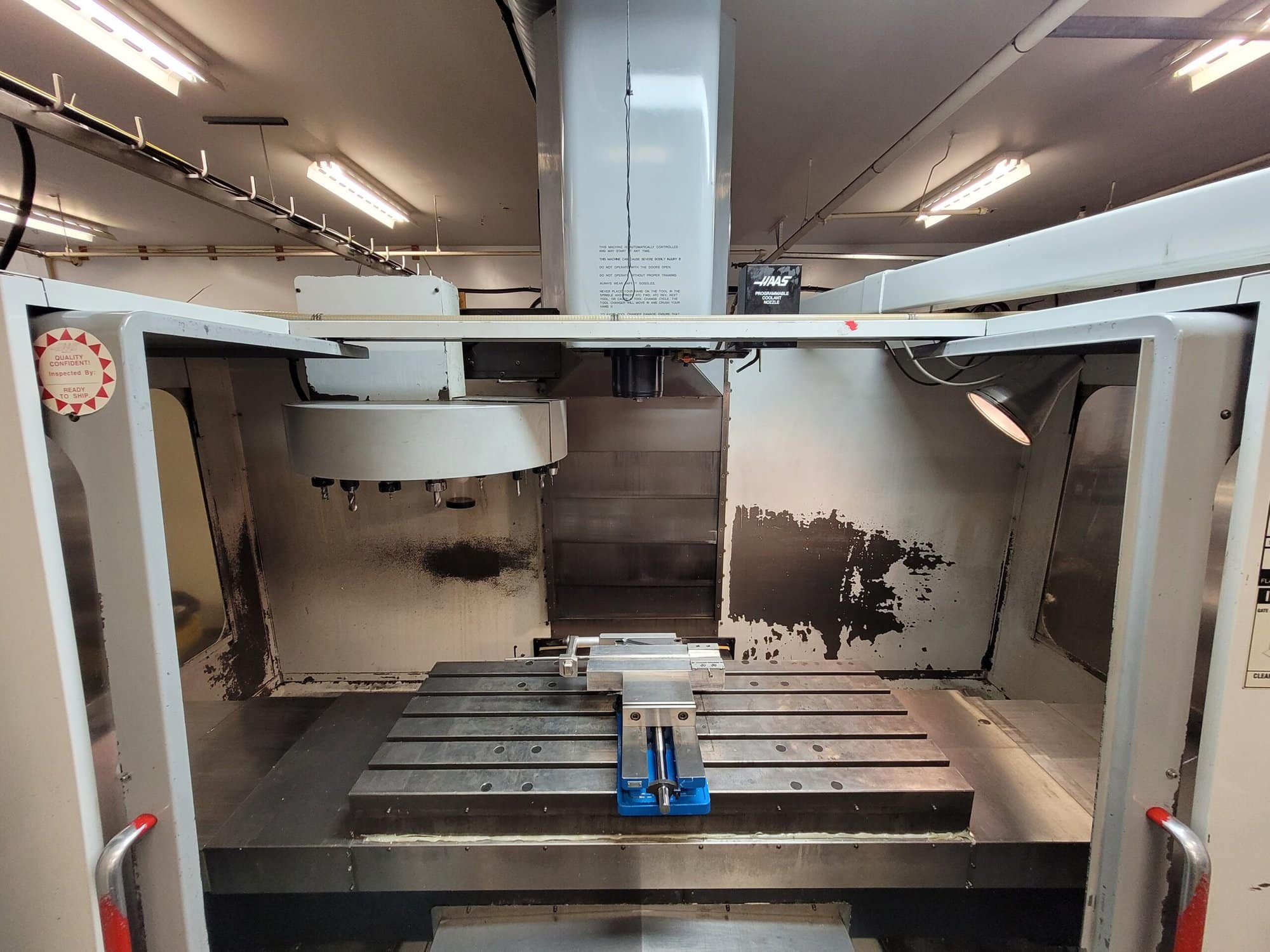 Haas VF-3 VMC, 1997 - 4th Axis Ready, Rigid Tap, GearBox, Under Power - Image 2