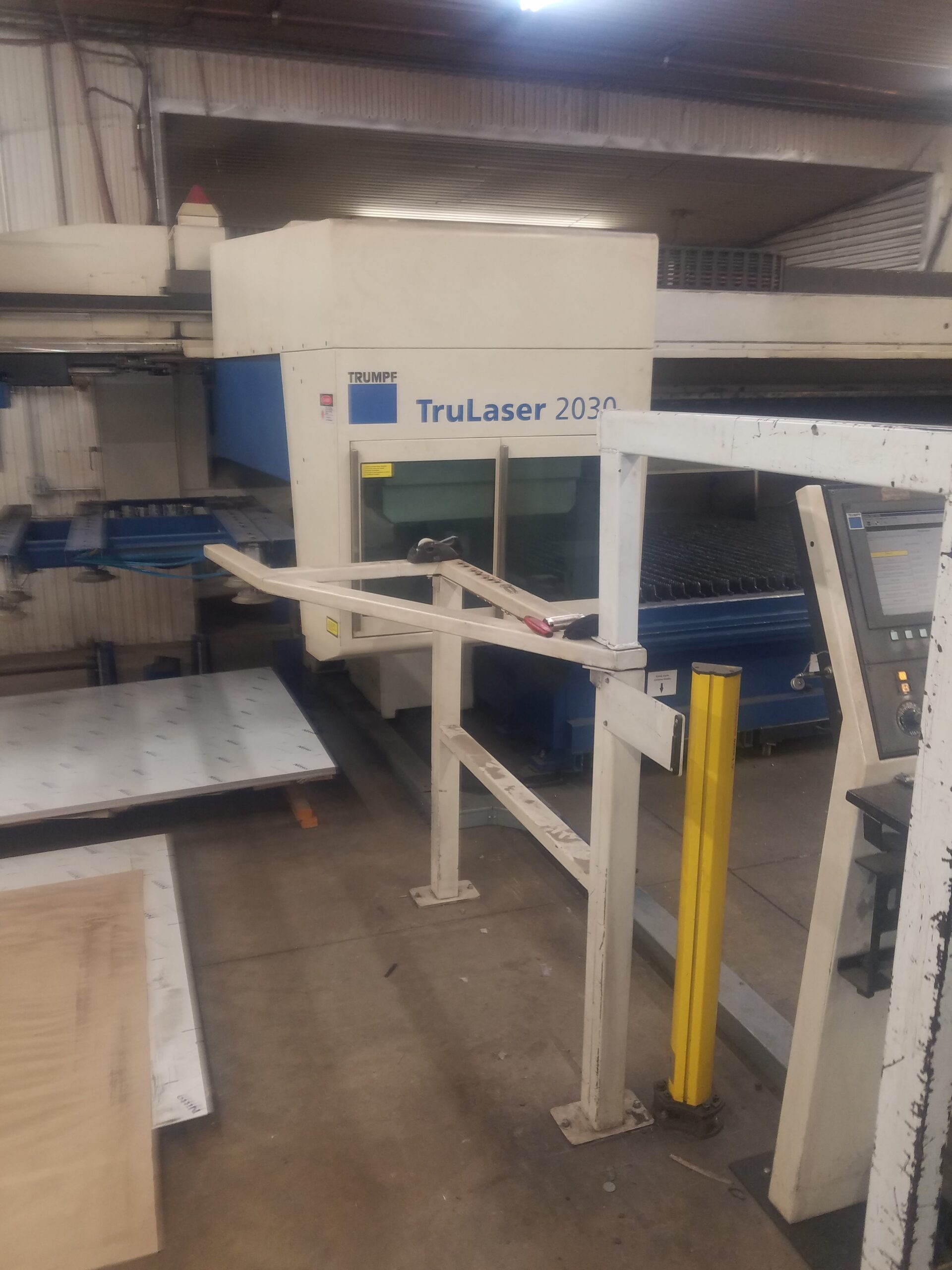 2000 Watt Trumpf 2030 CO2 Laser, 2007- 5' X 10', Load/Unload System - Image 5