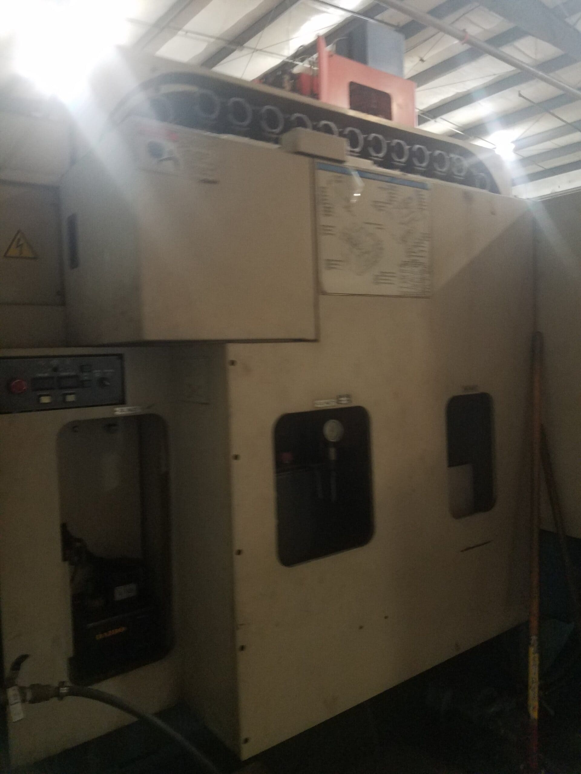 Mazak MTV515/40 VMC, 1993 - 32 ATC, Pallet Changer, Mazatrol M32B Control - Image 3
