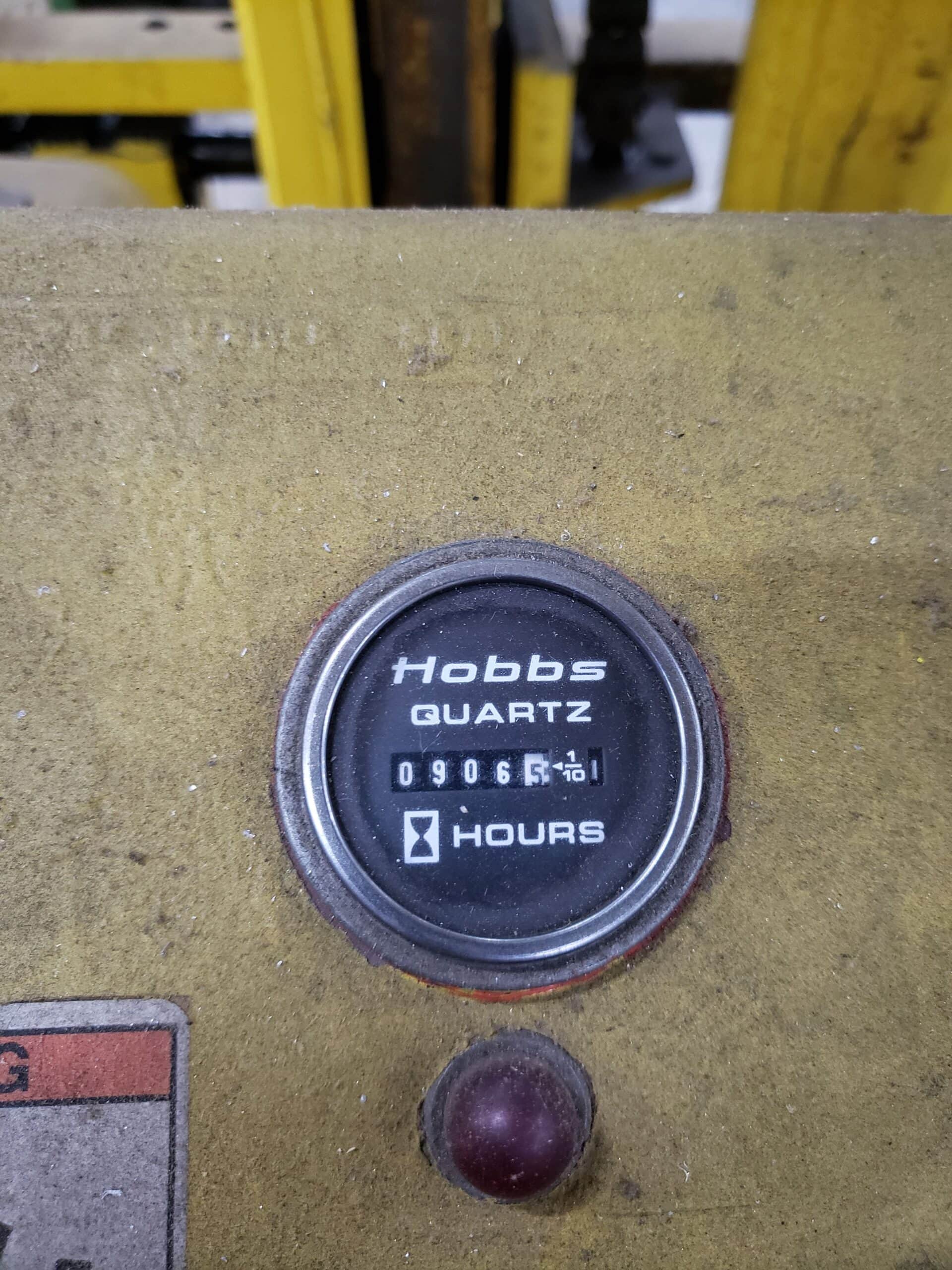 20,000 LB Capacity Hyster TC200 Forklift - Image 5