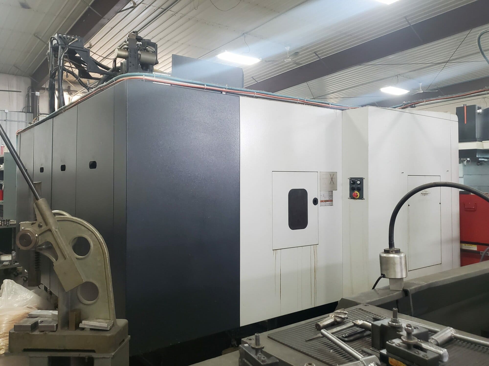 Mazak VTC 300C Vertical Machining Center, 2008 - Renishaw Probe - Image 10