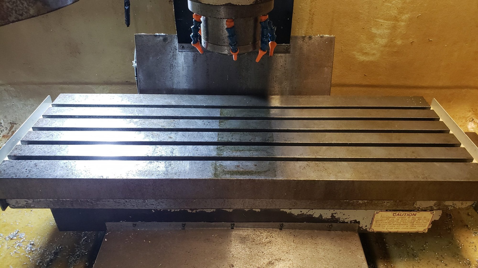 Milltronics VM17 VMC, 1997 - Wired for 4th Axis, Rigid Tapping - Image 4