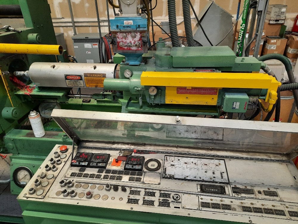75 Ton Van Dorn 75-RS-5F-VV Injection Molding Machine, 1986 - Image 4