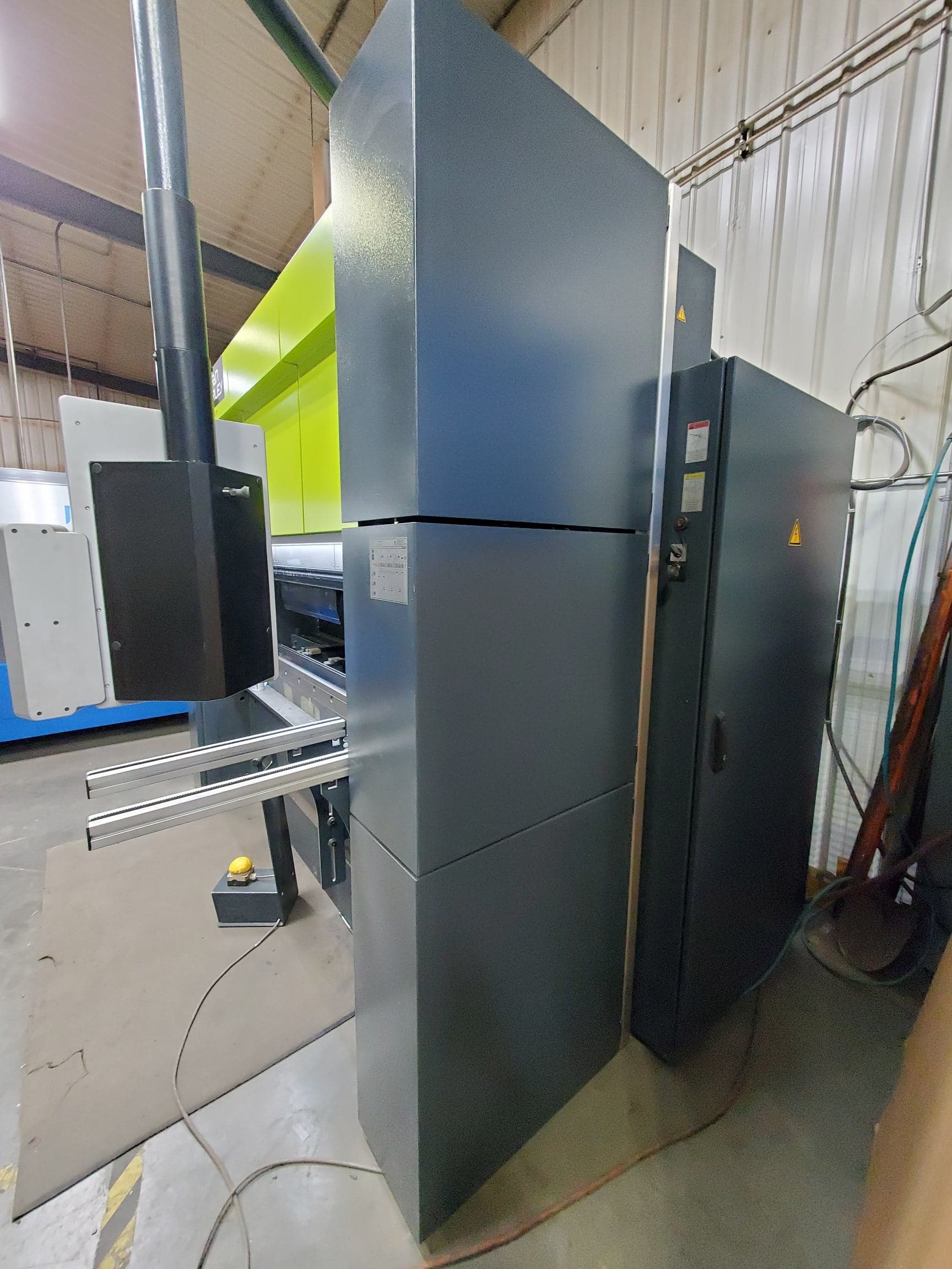 55 Ton x 6' Safan 50-2050 CNC E-Brake, 2018- 4-Axis Backguage (X,R,Z1/Z2) - Image 5