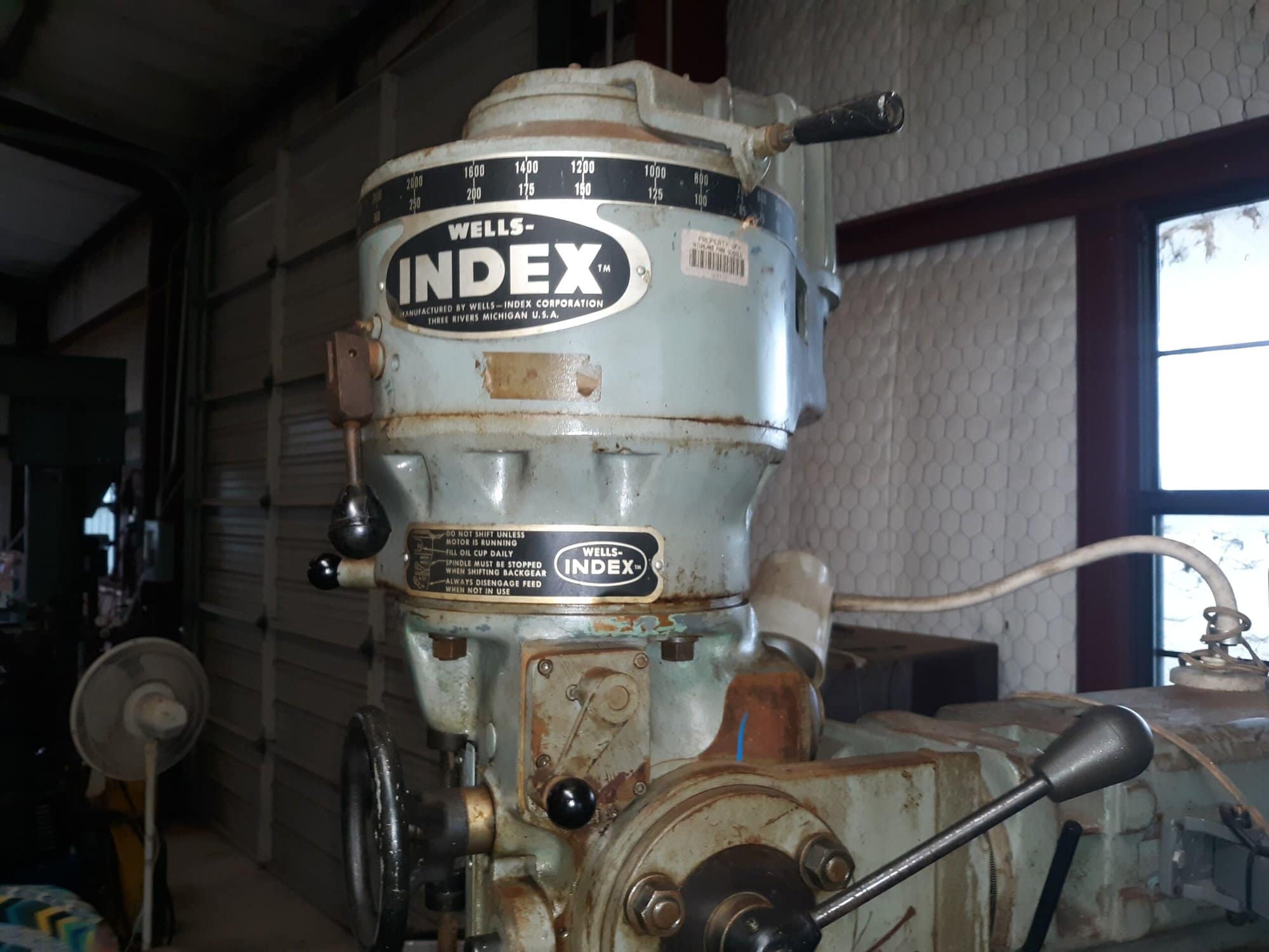 Wells Index Model 860 Horizontal/Vertical Milling Machine, DRO - Includes Lots of Tooling - Image 2