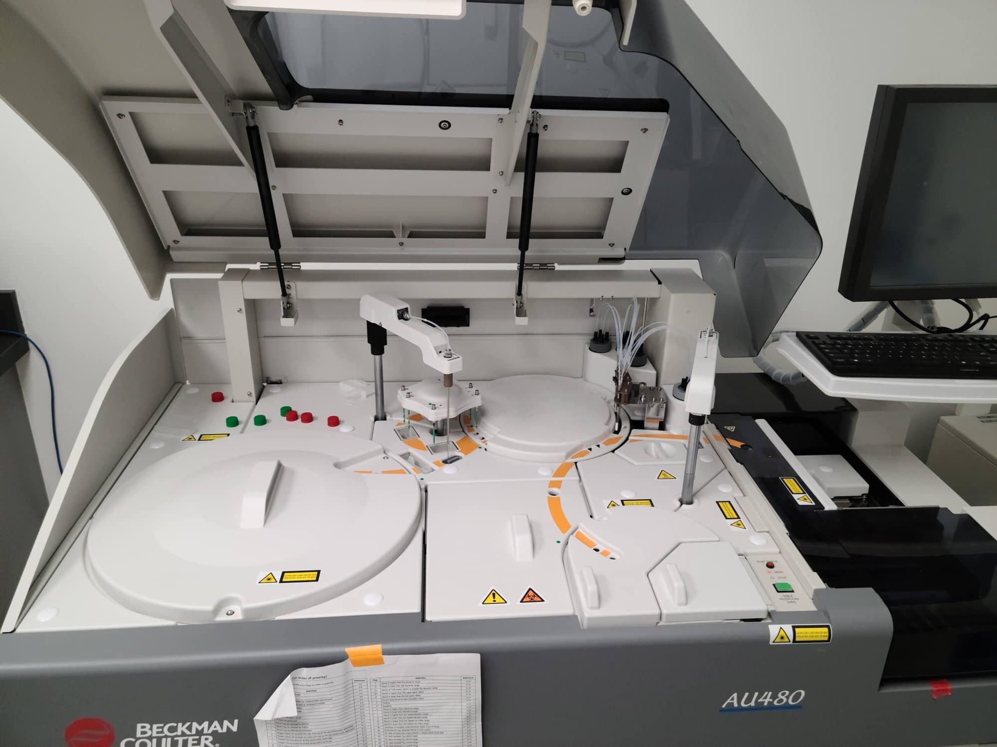 Beckman AU480 Chemistry Analyzer, 2016 - Image 2