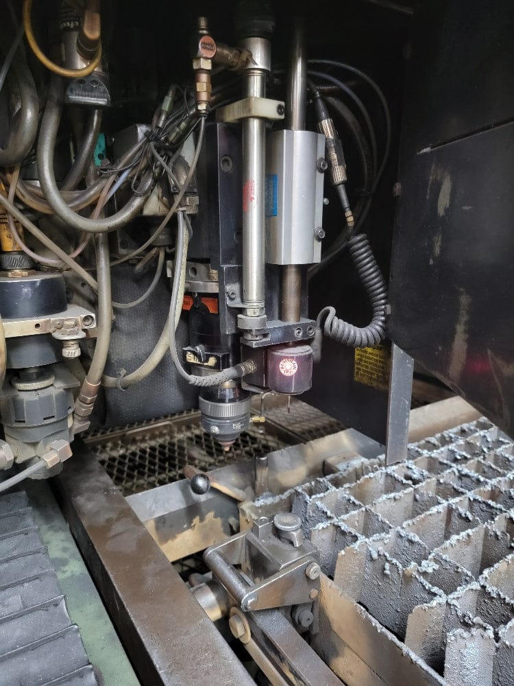 2000 Watt Cincinnati CL-5 Laser, 1995 - 4' x 8' table - Image 4