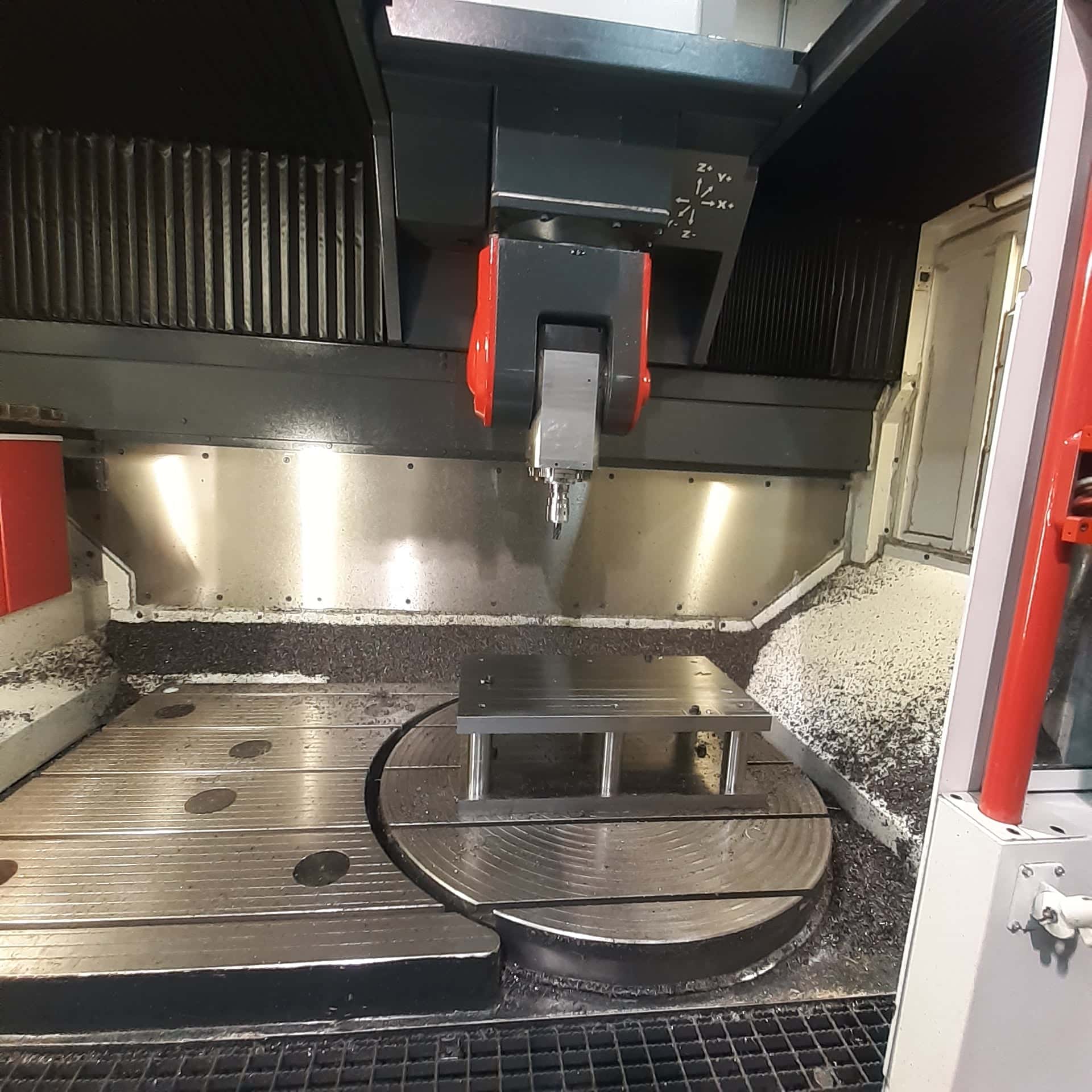 Fidia KR-199 VMC, 2016 - 5 Axis, 24,000RPM, HSK-63, High Pressure Coolant, TSC, Spindle Chiller - Image 3