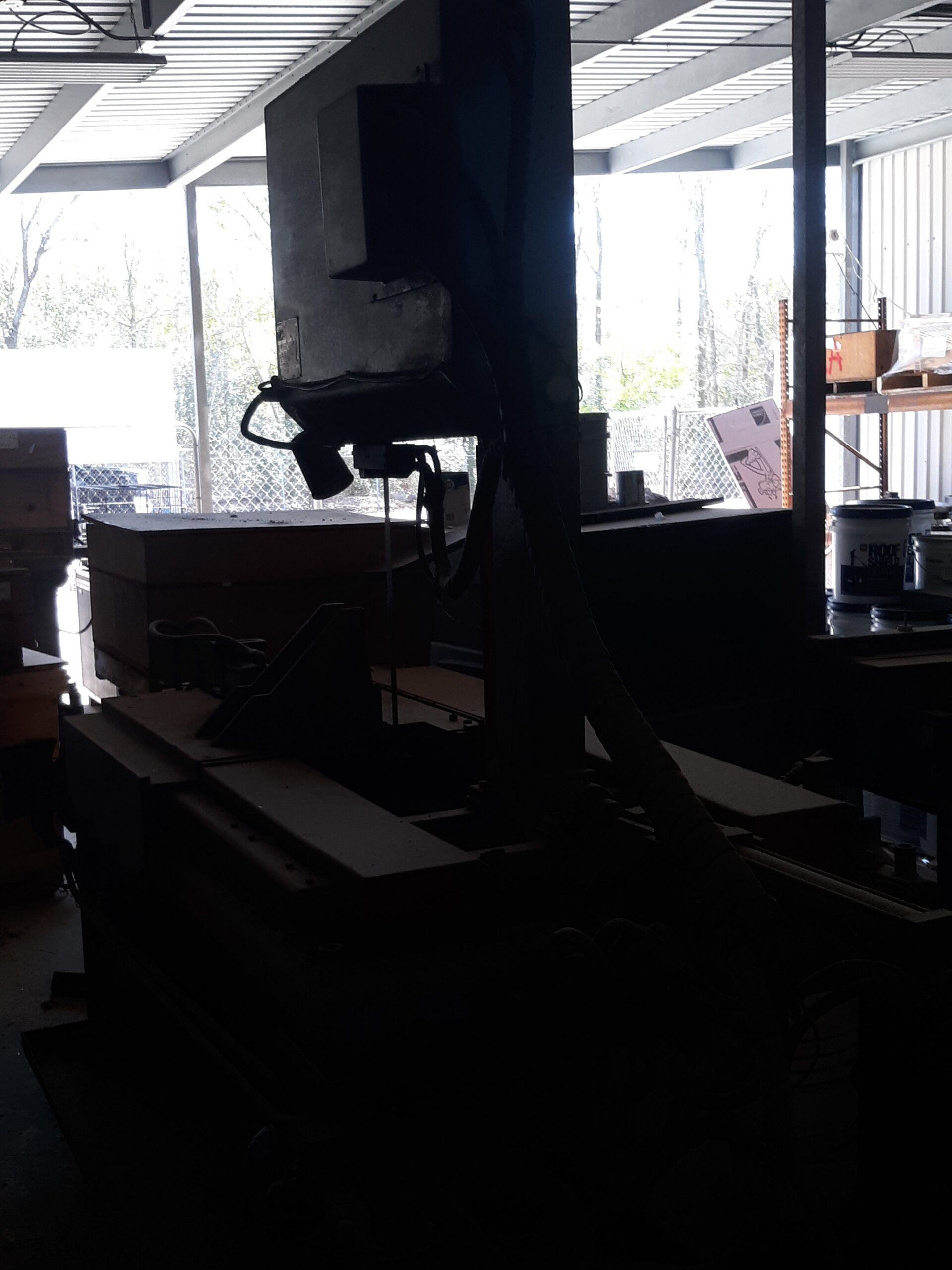 DoAll TF 2021M Automatic Vertical Bandsaw, 2001 - Image 12