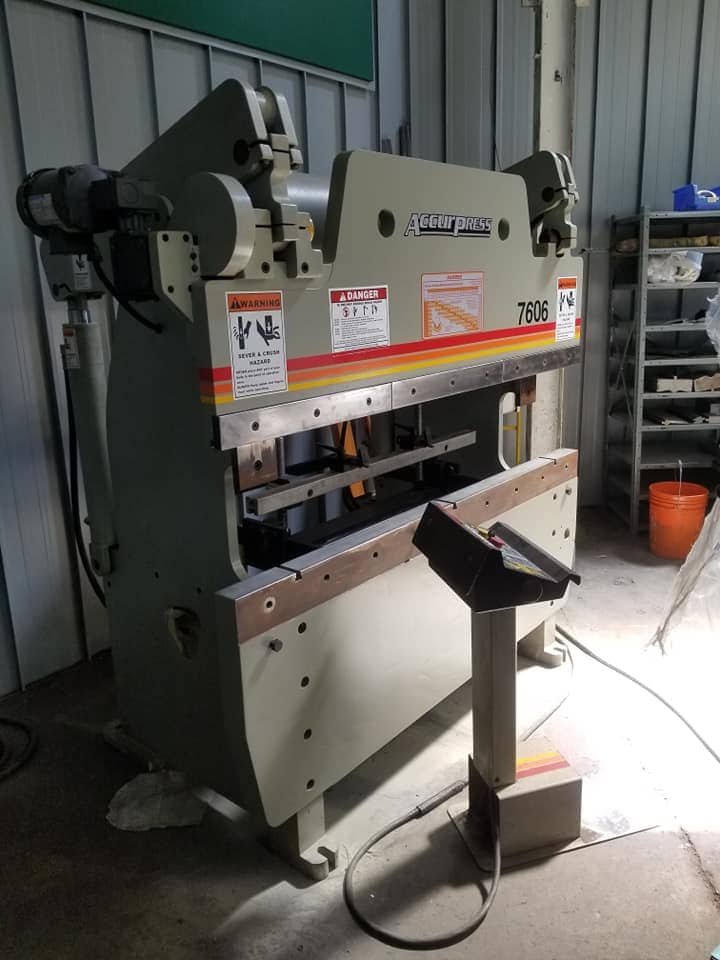 60 Ton x 6’ Accurpress 7606 Press Brake, 2001- Backgauge, Very Clean - Image 4