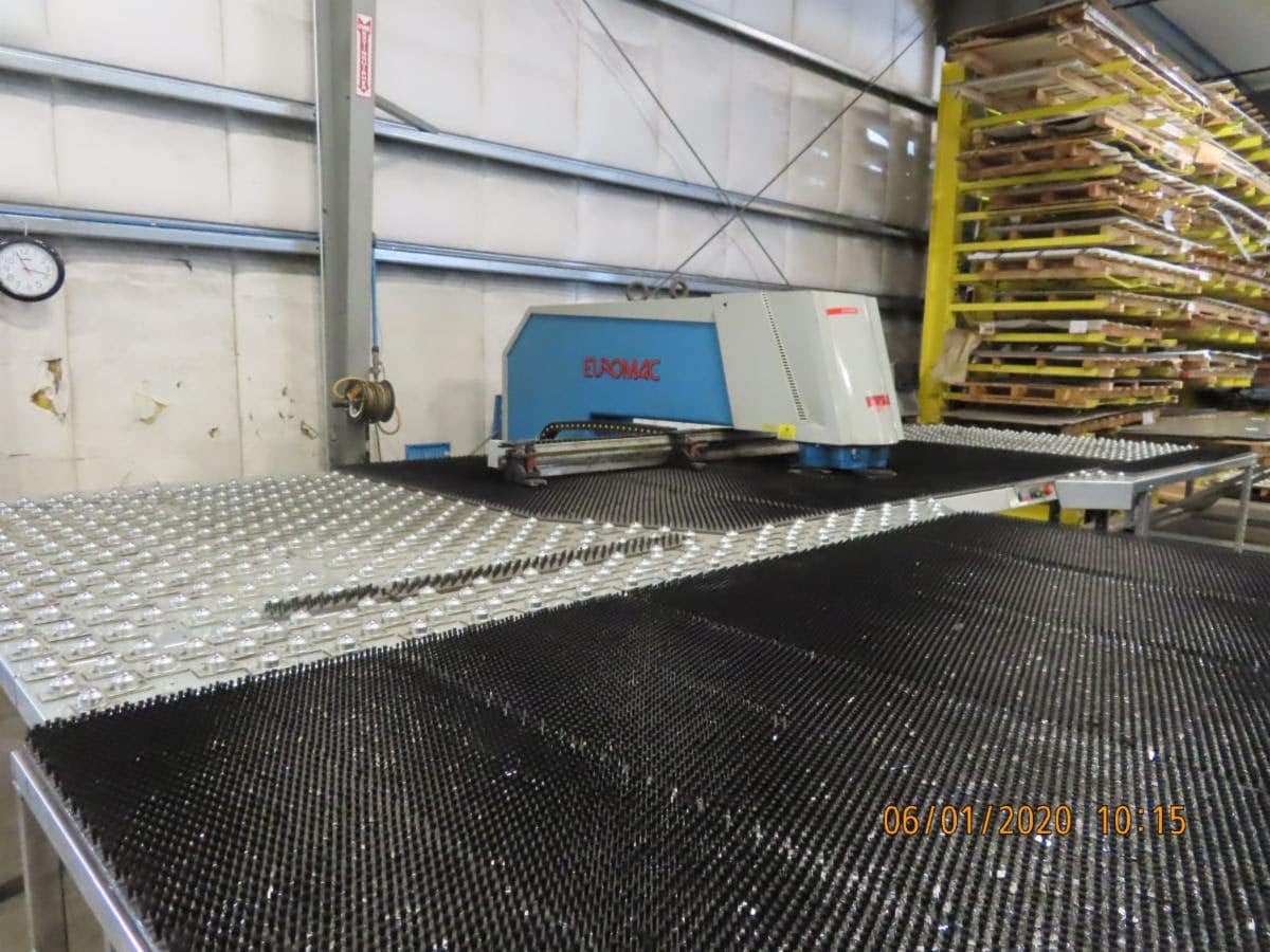 Euromac MTX 1250/30 CNC Turret Punch, 2003- Excellent Condition, With Tooling - Image 3