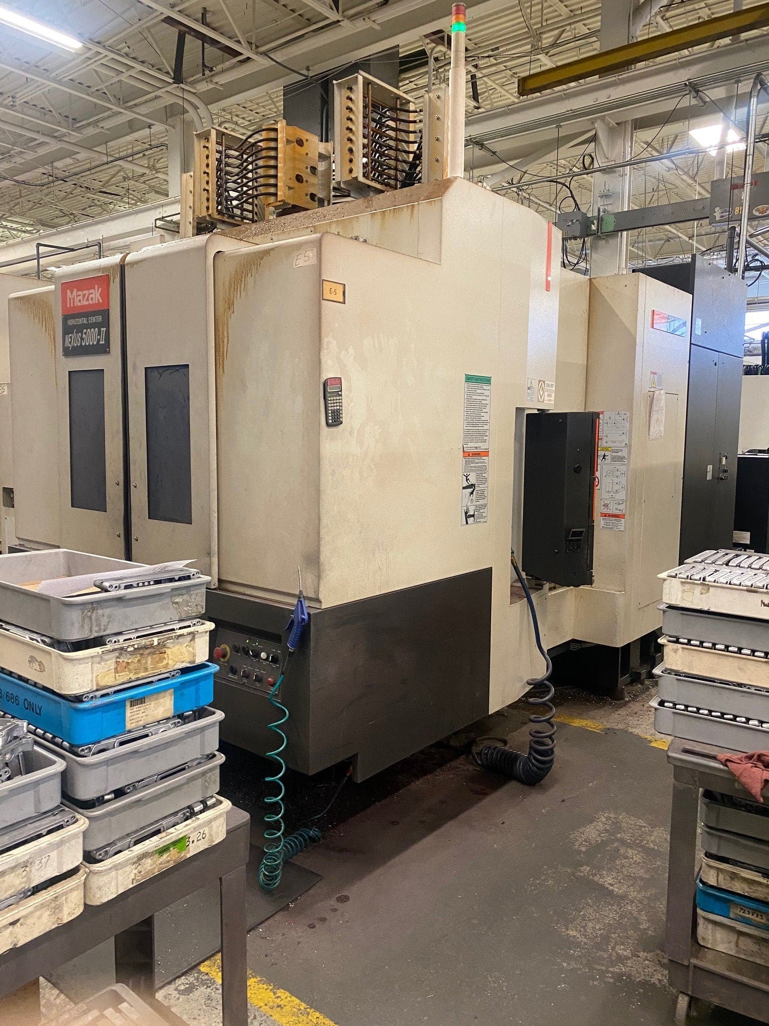 Mazak Nexus 5000-II HMC, 2011- Chip Conveyor, Spindle Probe - Image 2
