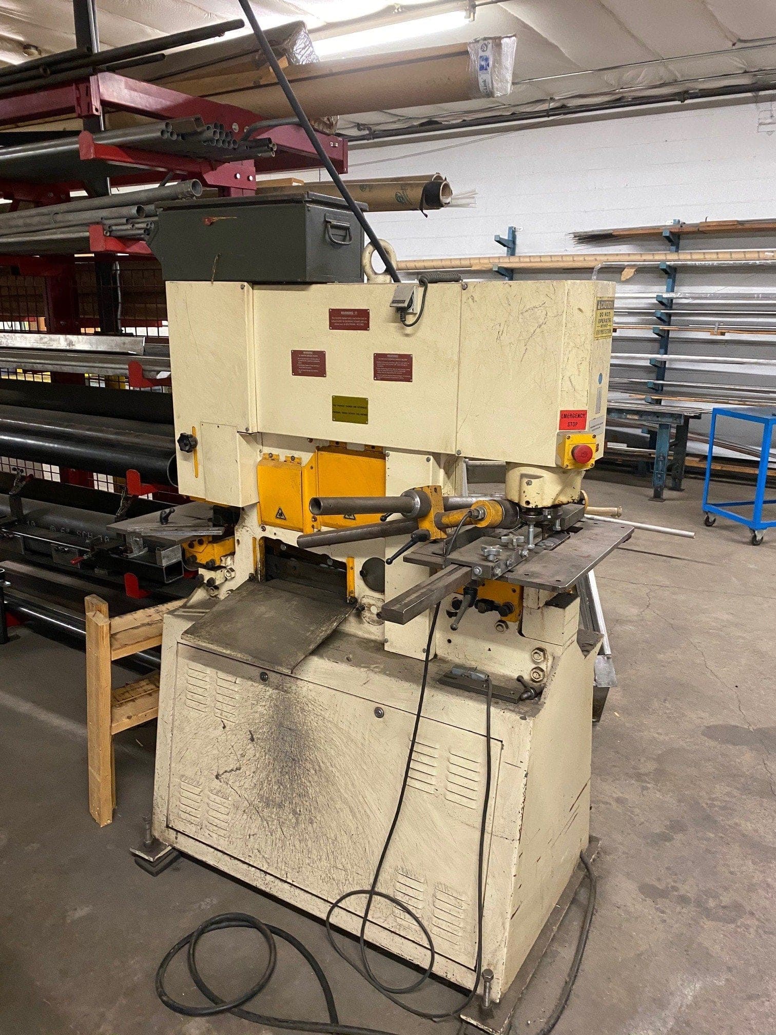 55 Ton Geka Hydracrop 55/A Ironworker, 2000 - Image 2