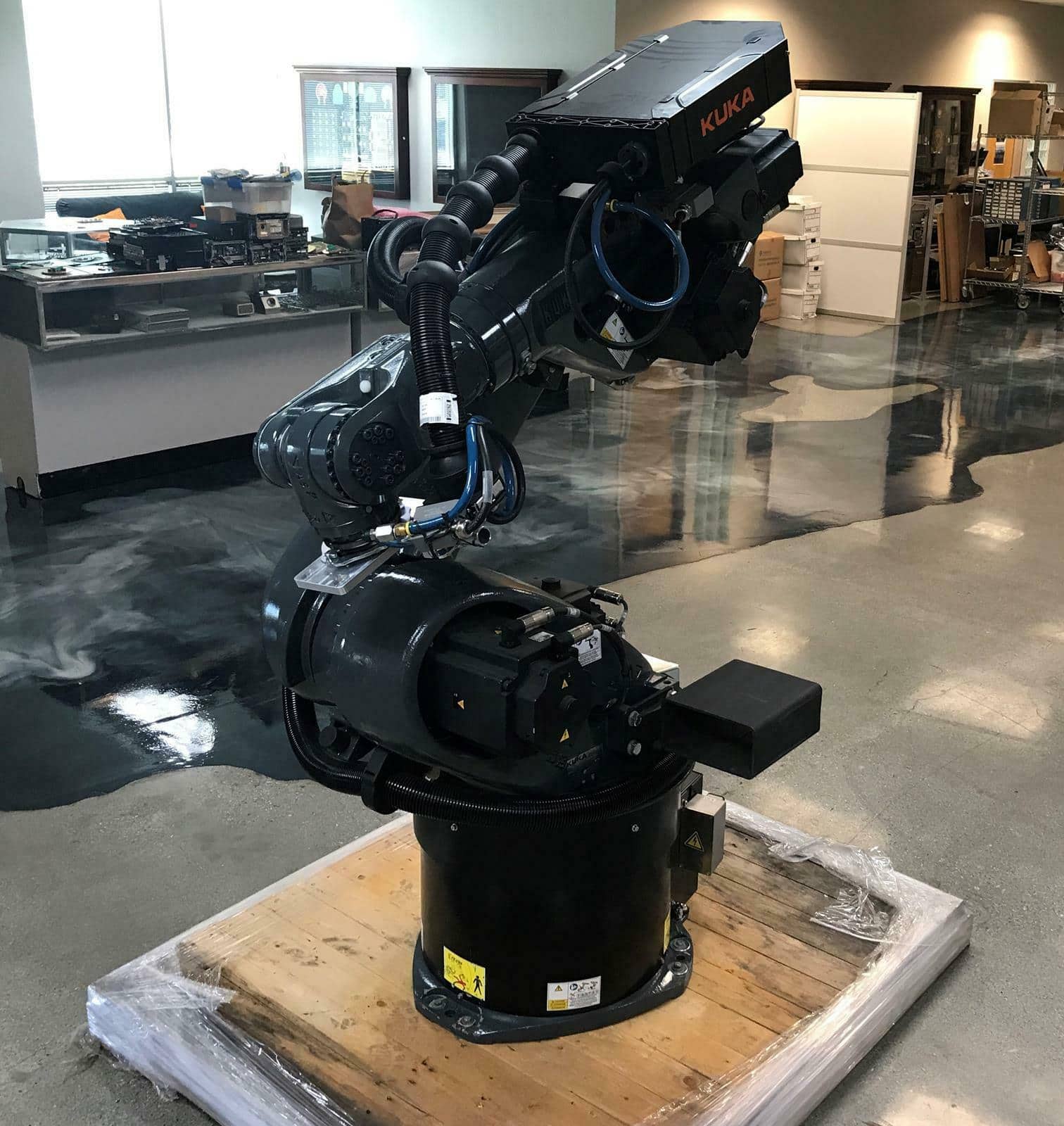 Kuka KR 60-3 CNC Robot, 2019 - KR C4 Control Unit, Never Used - Image 2