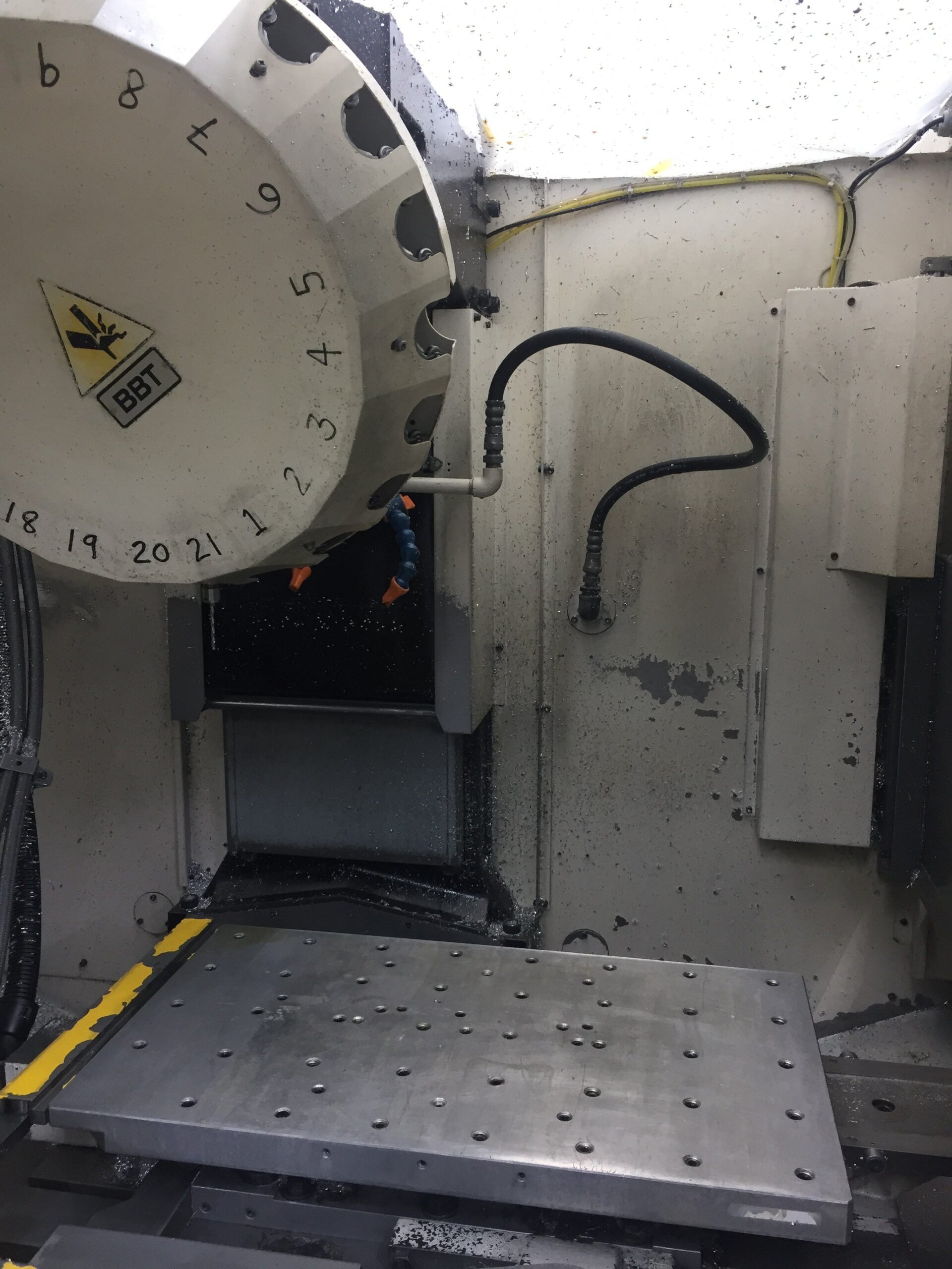 Fanuc Robodrill Alpha T-21iDL, 2004 - 20K RPM Spindle, Longbed Pallet, Big Plus Spindle - Image 2