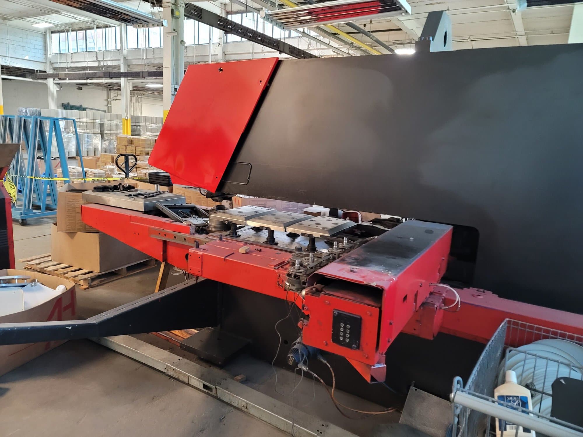 25 Ton Trumpf Trumatic 500 CNC Turret Punch, 2001 - Tooling Included - Image 12