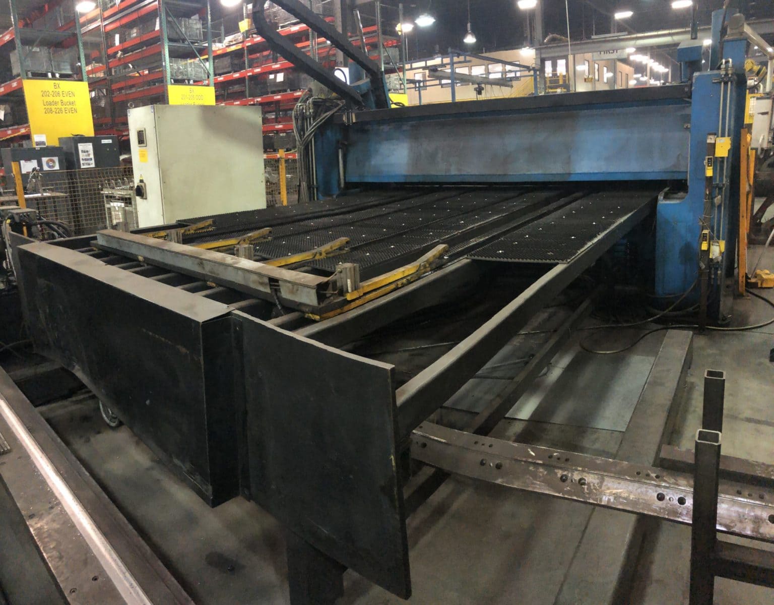 Davi Ystad 1/4" x 10' Bidirectional CNC Folding System, 2005 - w/ Autoload Unload - Image 3