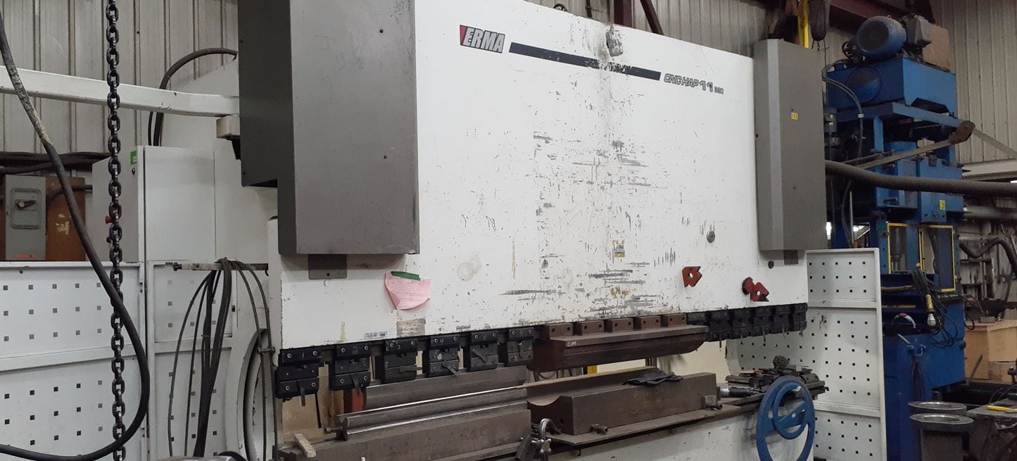 330 Ton x 11' Ermak CNCHAP 11x330 CNC Press Brake, 2006- Cybelec Control (Y1, Y2, X CNC Controlled) - Image 4