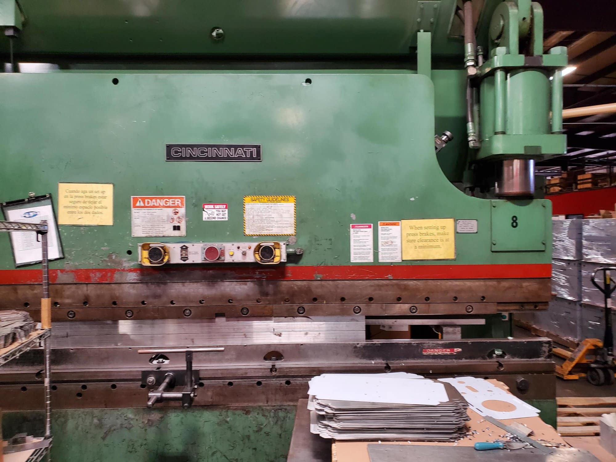 230 Ton x 12' Cincinnati 230CBx10 CNC Press Brake, 1995 - 10" Stroke
