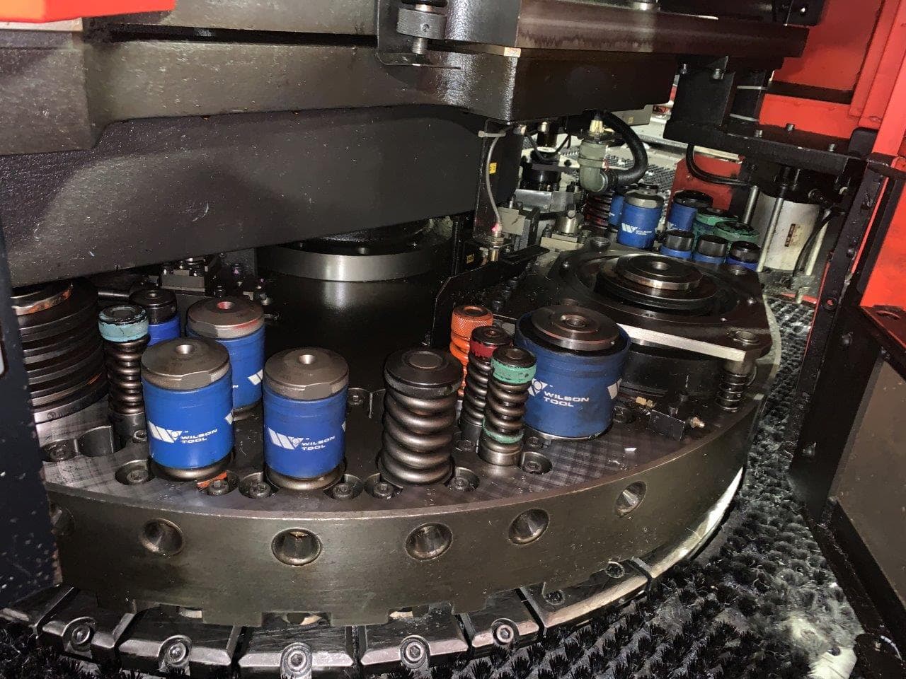 33 Ton Amada Vipros 358 King II CNC Turret Punch, 1998 - Image 7