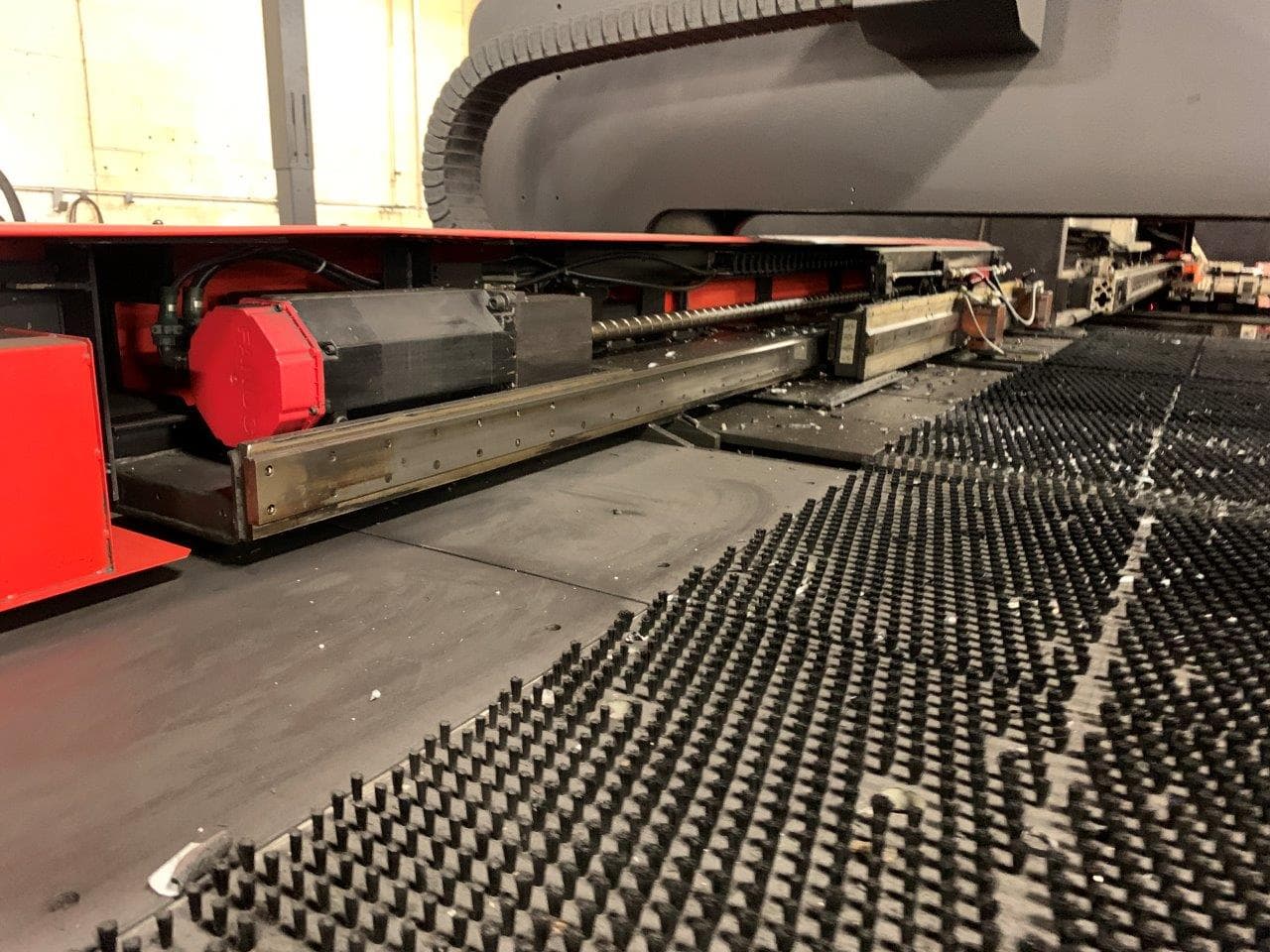 33 Ton Amada Vipros 358 King II CNC Turret Punch, 1998 - Image 6