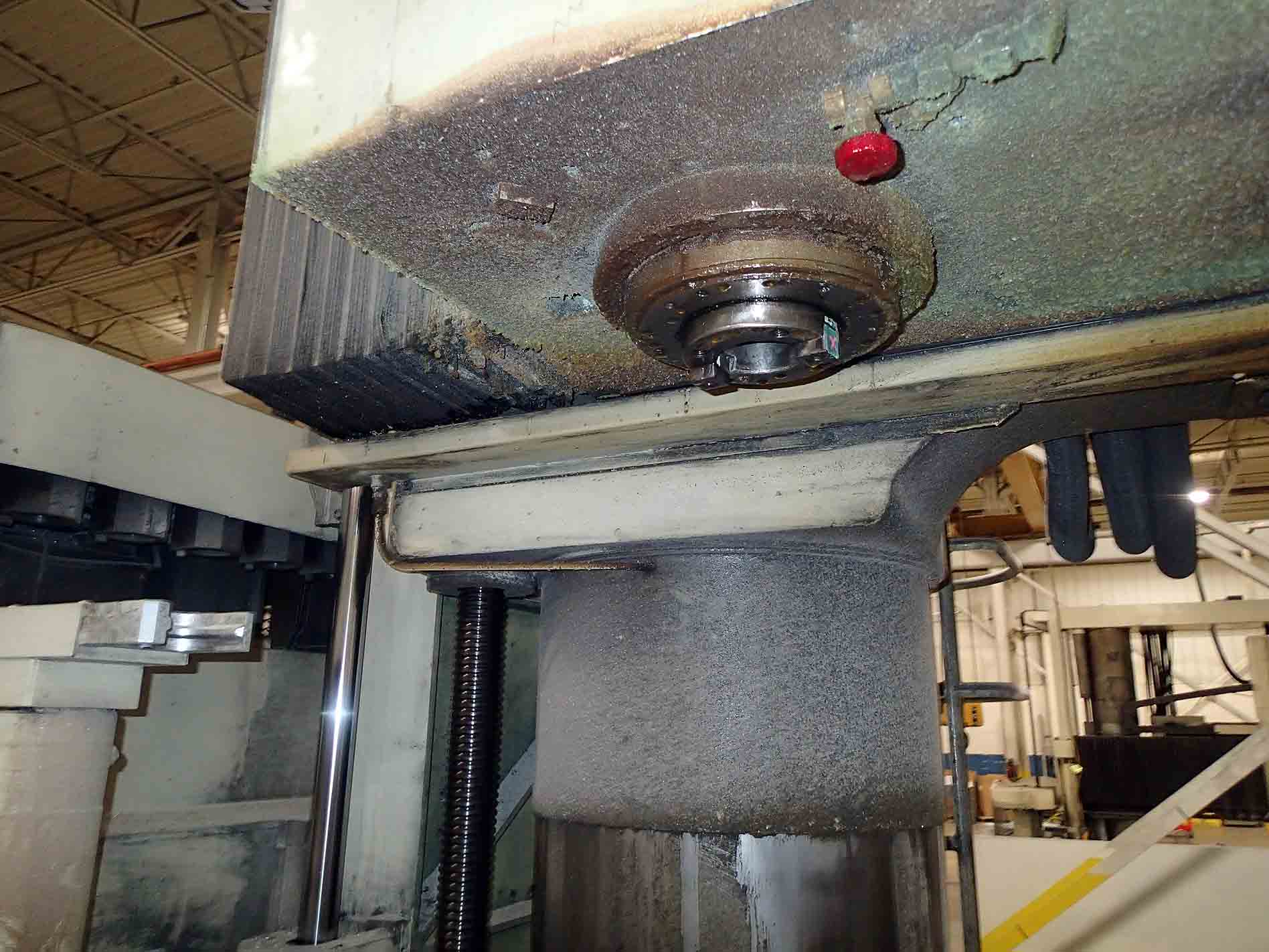 SNK RB-4N Double Column Bridge Mill, 1992- Fanuc, 177" x 114", 24 ATC - Image 4