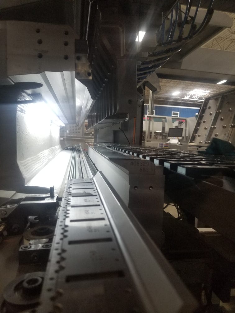 Salvagnini P2lean Servo-Electric Panel Bender, 2016- Under power - Image 3