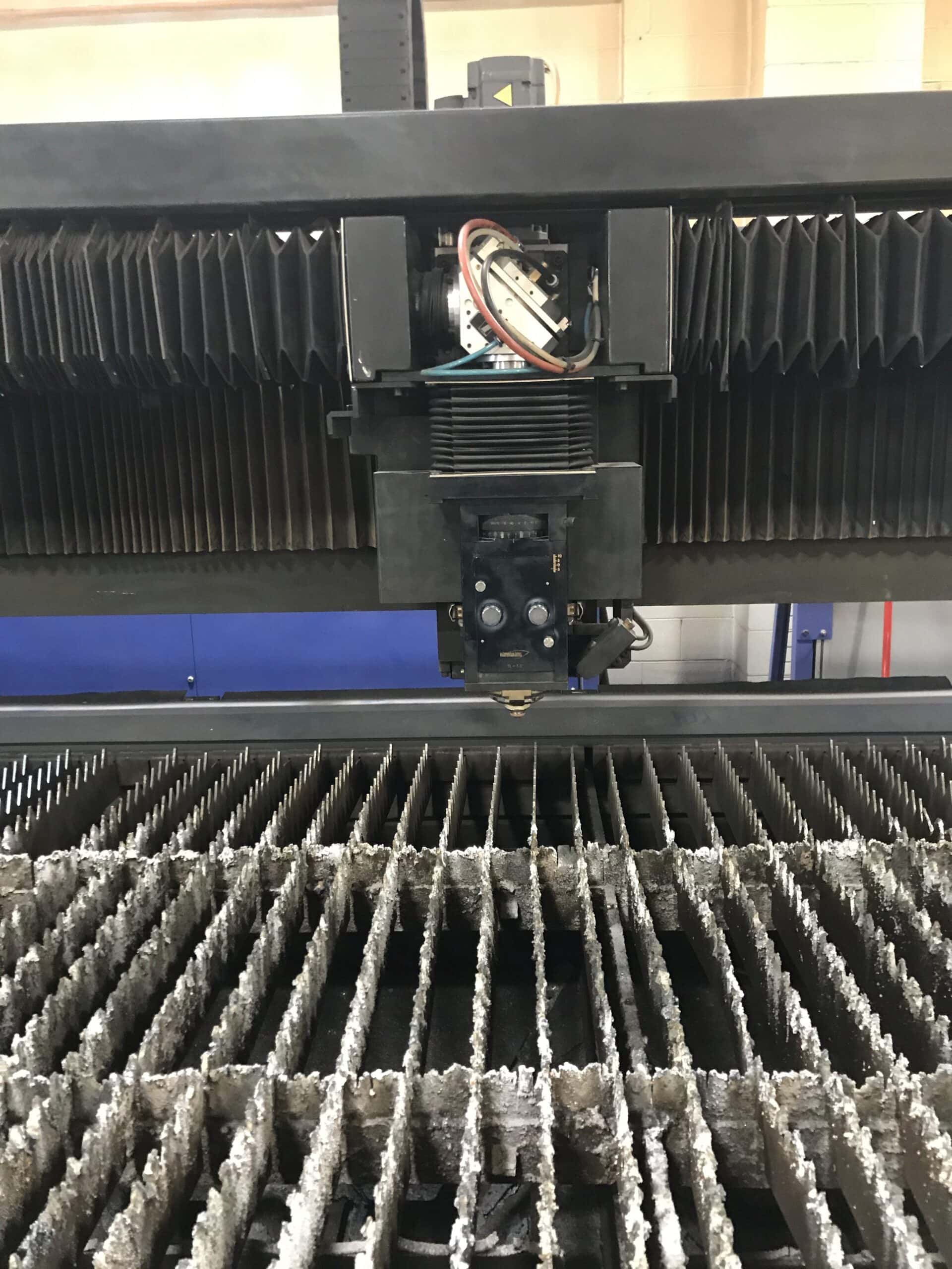 4000 Watt HK FL 3015 Co2 Laser, 2013- 5' X 10', VERY LOW HOURS - Image 3