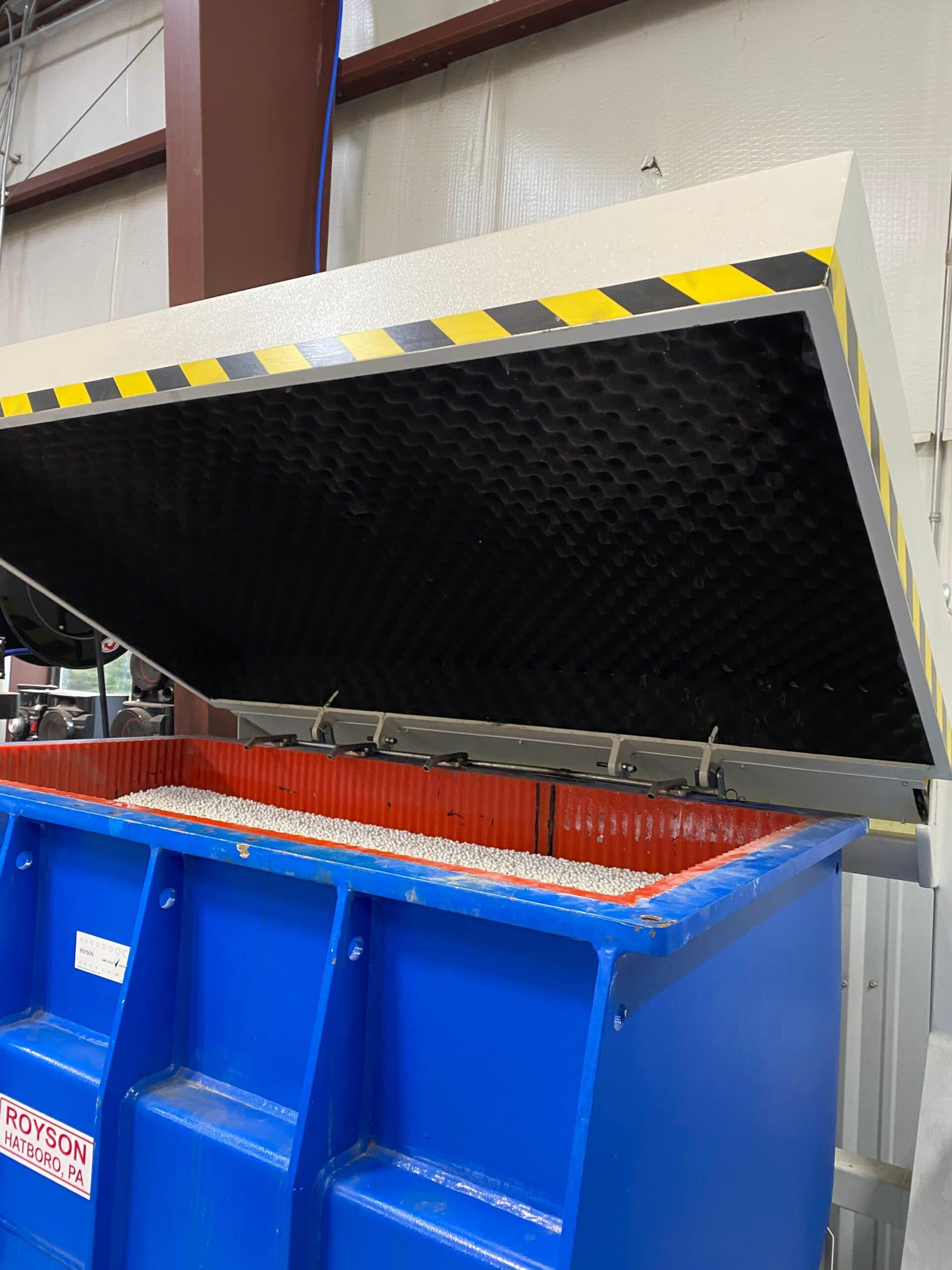 Royson CTT-20 Vibratory Finishing Machine, 2019 - Image 2