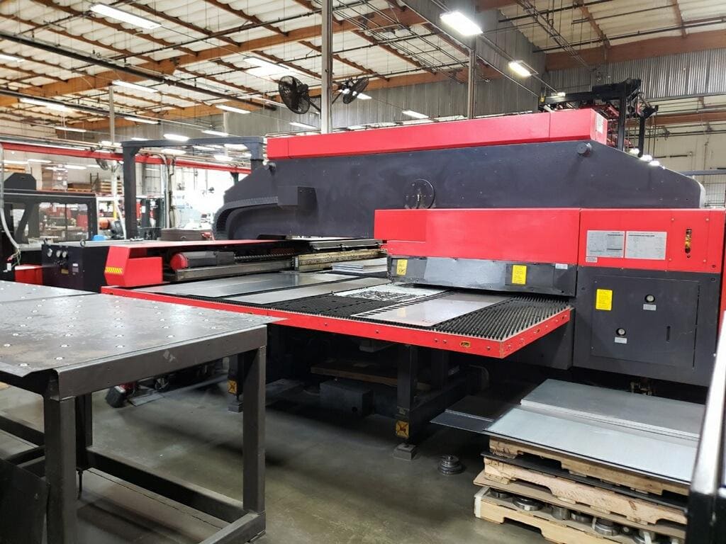 Amada Vipros 358 King II CNC Turret Punch, 2000 - Image 2
