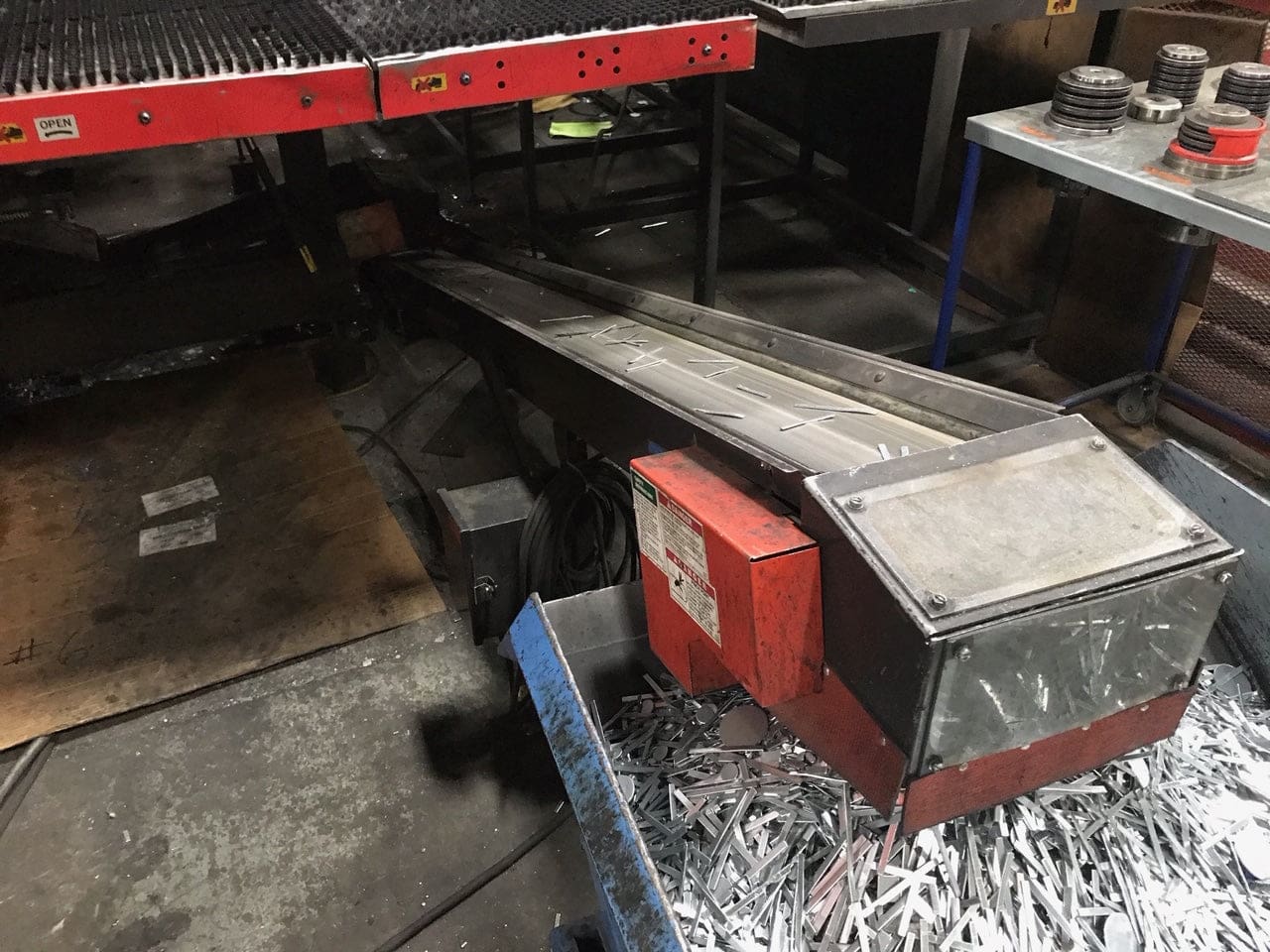 33 Ton Amada Vipros 368 King CNC Turret Punch, 1996 - Image 7