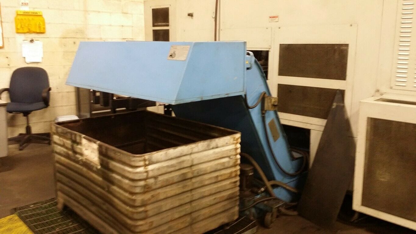 Mazak Multiplex 430 Twin Spindle CNC Turning Center, 1999 -Tool Holders, 10" Chucks - Image 6