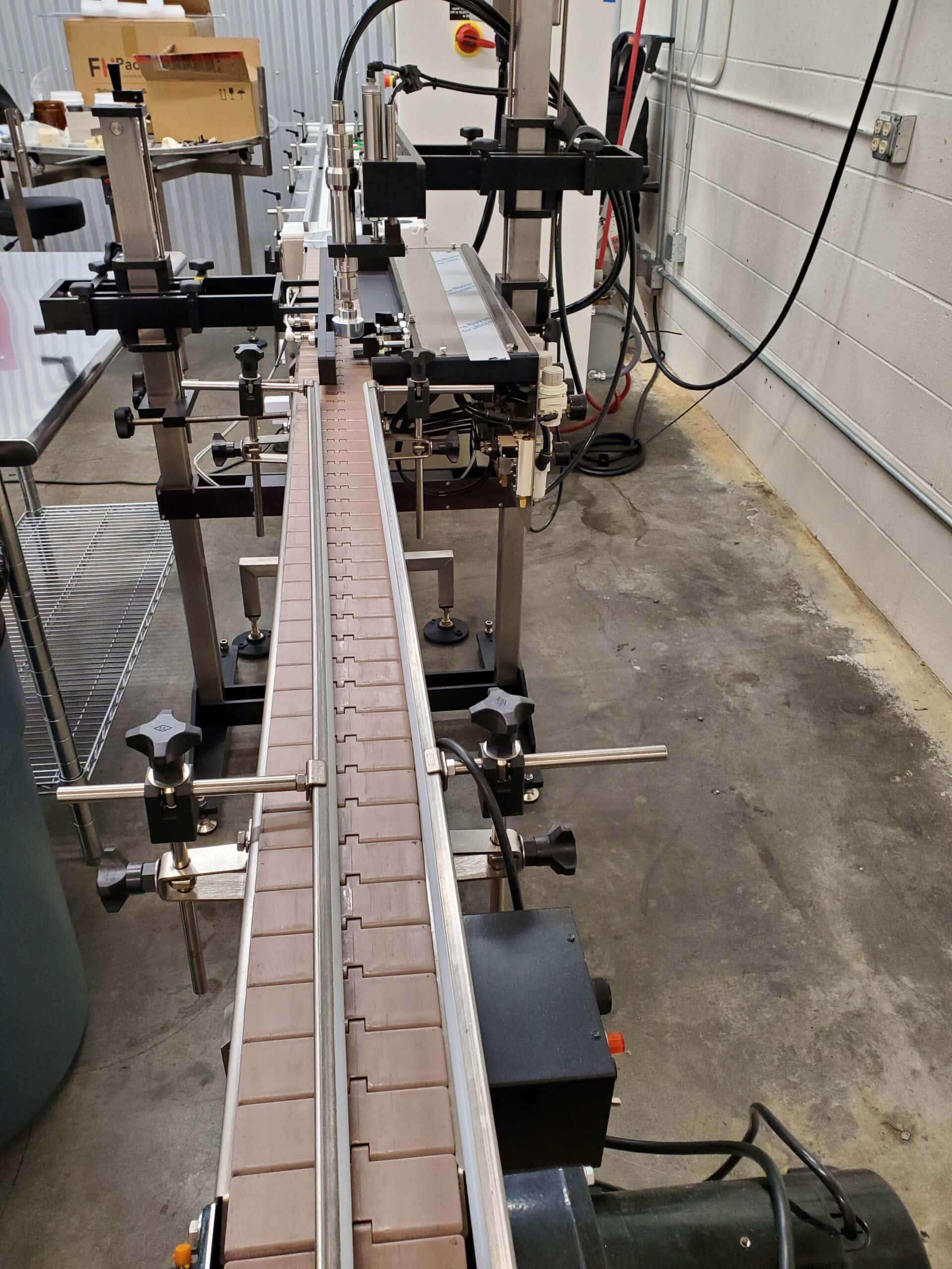 Kinex Cappers, E-Pak Filler, Globaltek Bottomless Transfer Conveyor, 2020 - Image 4