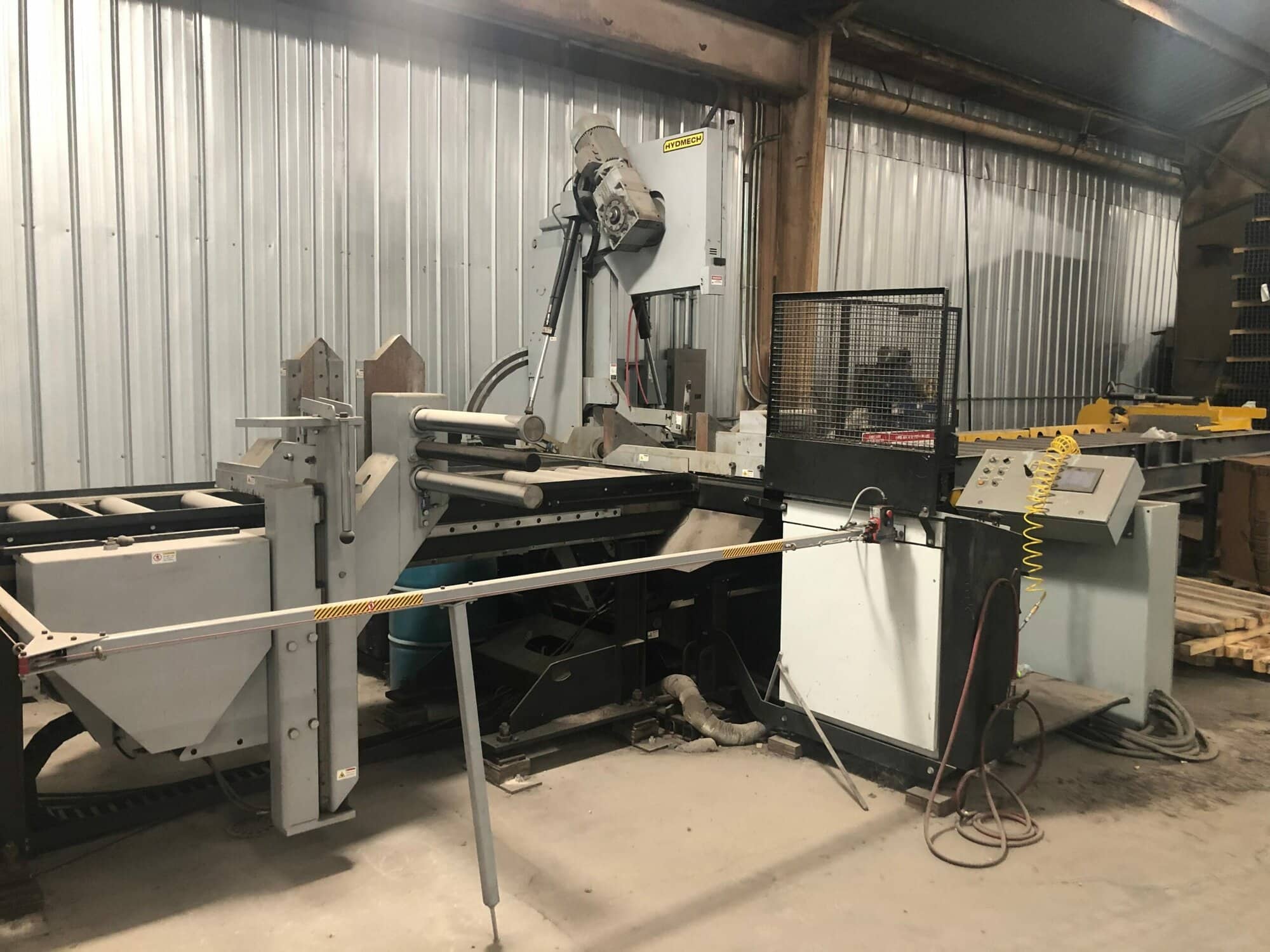 30" X 25" Hydmech V-25 APC Vertical Band Saw, 2018 - Low Hours - Image 3