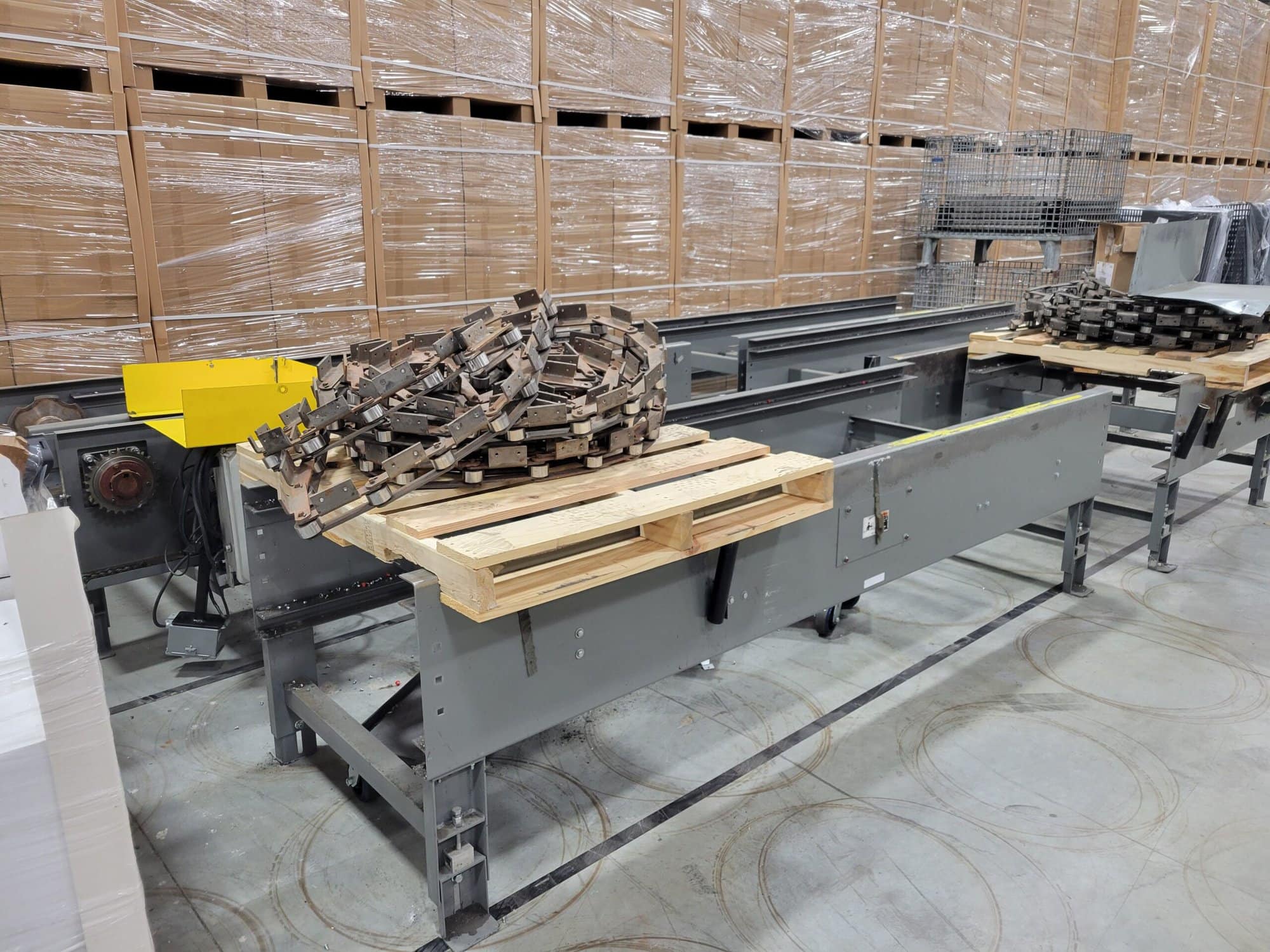 45' x 31" Lewco NS-SL6-31-540 Straight Slat Conveyor, 2016 - Image 3