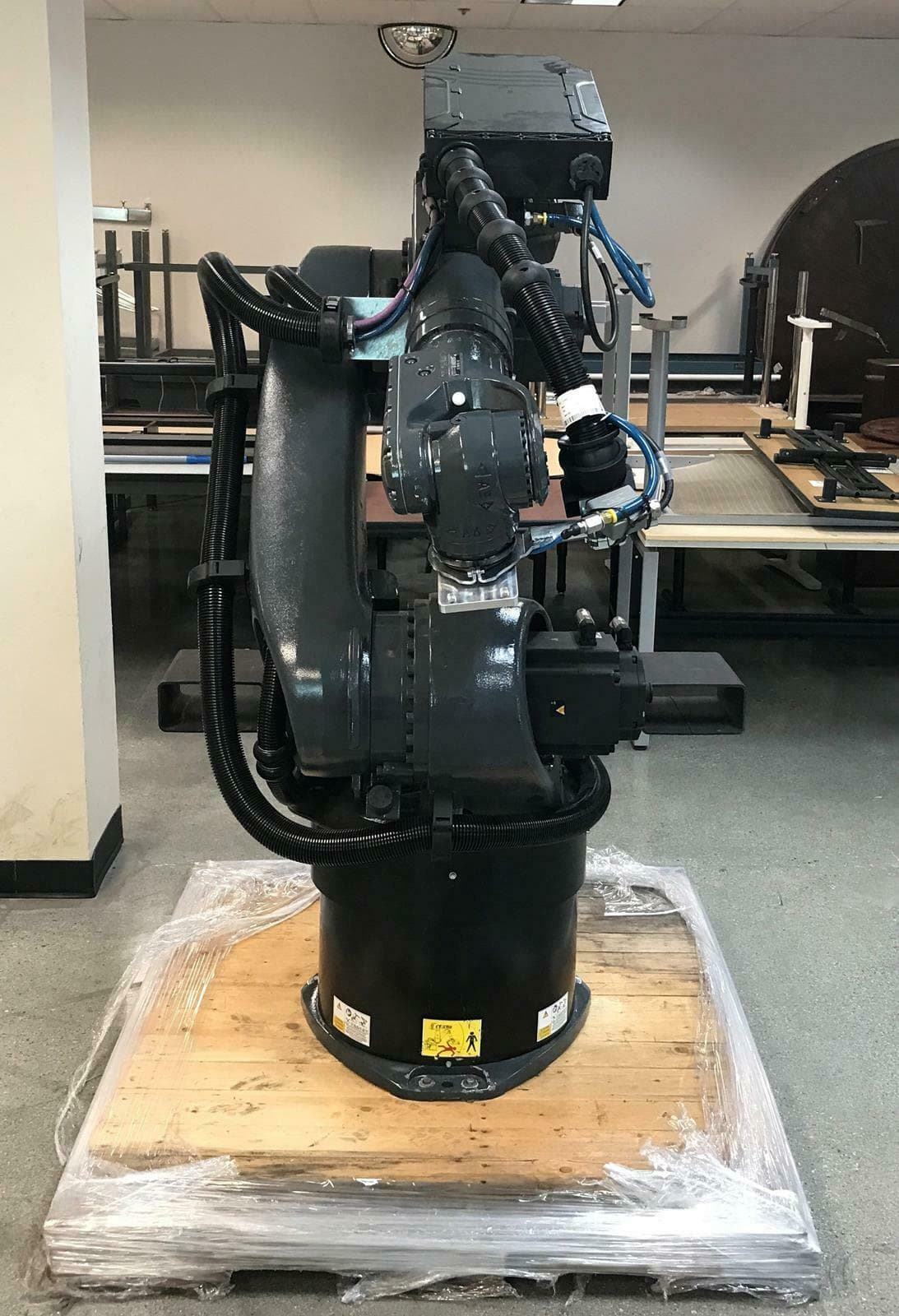 Kuka KR 60-3 CNC Robot, 2019 - KR C4 Control Unit, Never Used - Image 4