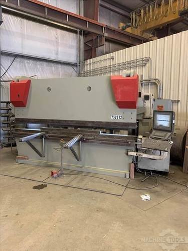 320 Ton X 12' Accurpress 732012 CNC Press Brake, 2006- Advantage Package, ETS 3000 Control - Image 4