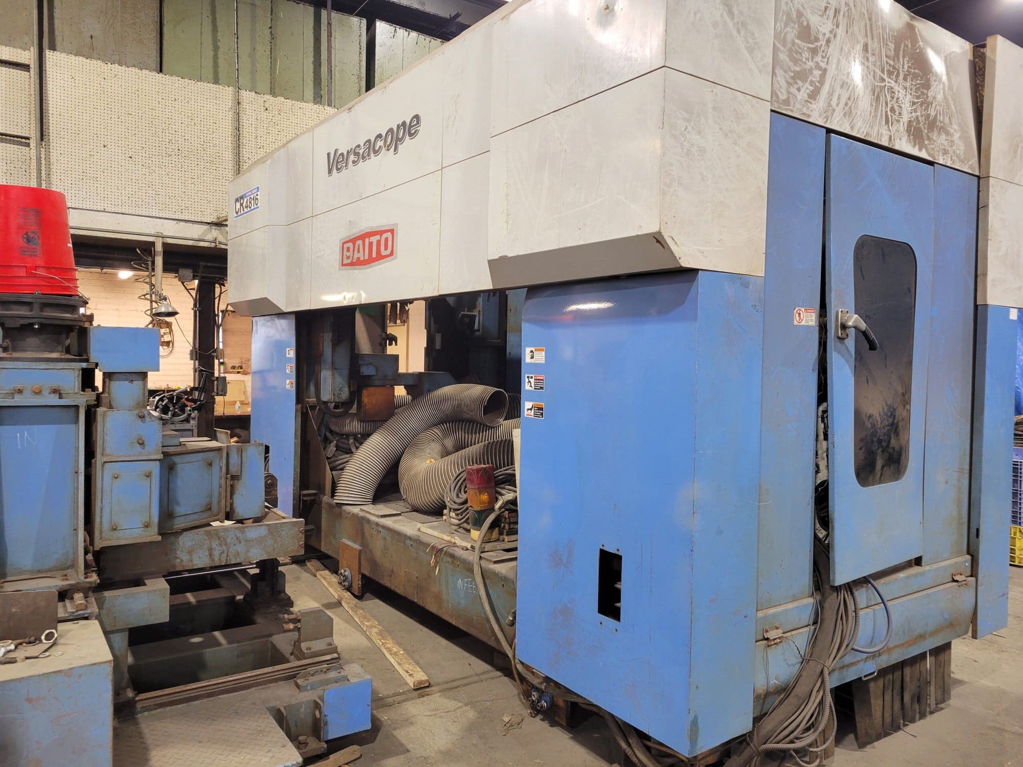 Daito Versacope CR4816 CNC Beam Coping Line, 2005 - 6 Axes Robotic Arm, Hypertherm HPR 260 Power Source - Image 4
