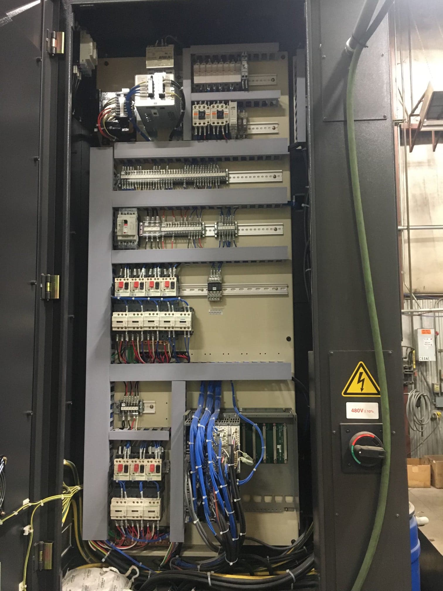 Okuma V100R CNC VTL, 2017 - Under Power, Milling, 32" Chuck, Video - Image 10