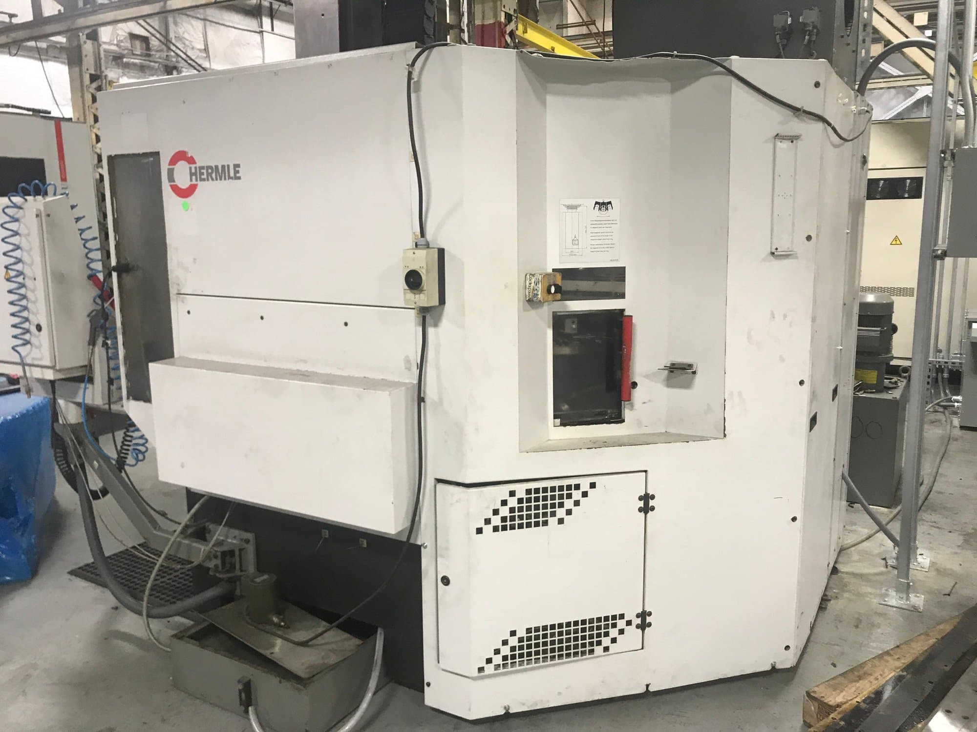 Hermle C 600U VMC, 2000 - 5 Axis, Chip Conveyor