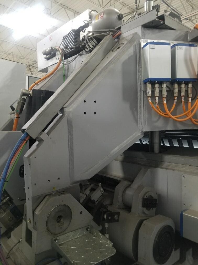 Salvagnini P2lean Servo-Electric Panel Bender, 2016- Under power - Image 5