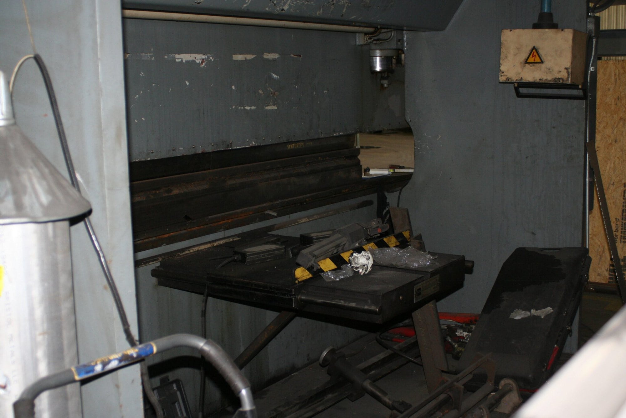 180 Ton x 13' LVD 180JS13 Press Brake, 1991 - Image 4