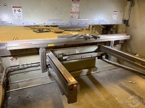 320 Ton X 12' Accurpress 732012 CNC Press Brake, 2006- Advantage Package, ETS 3000 Control - Image 6