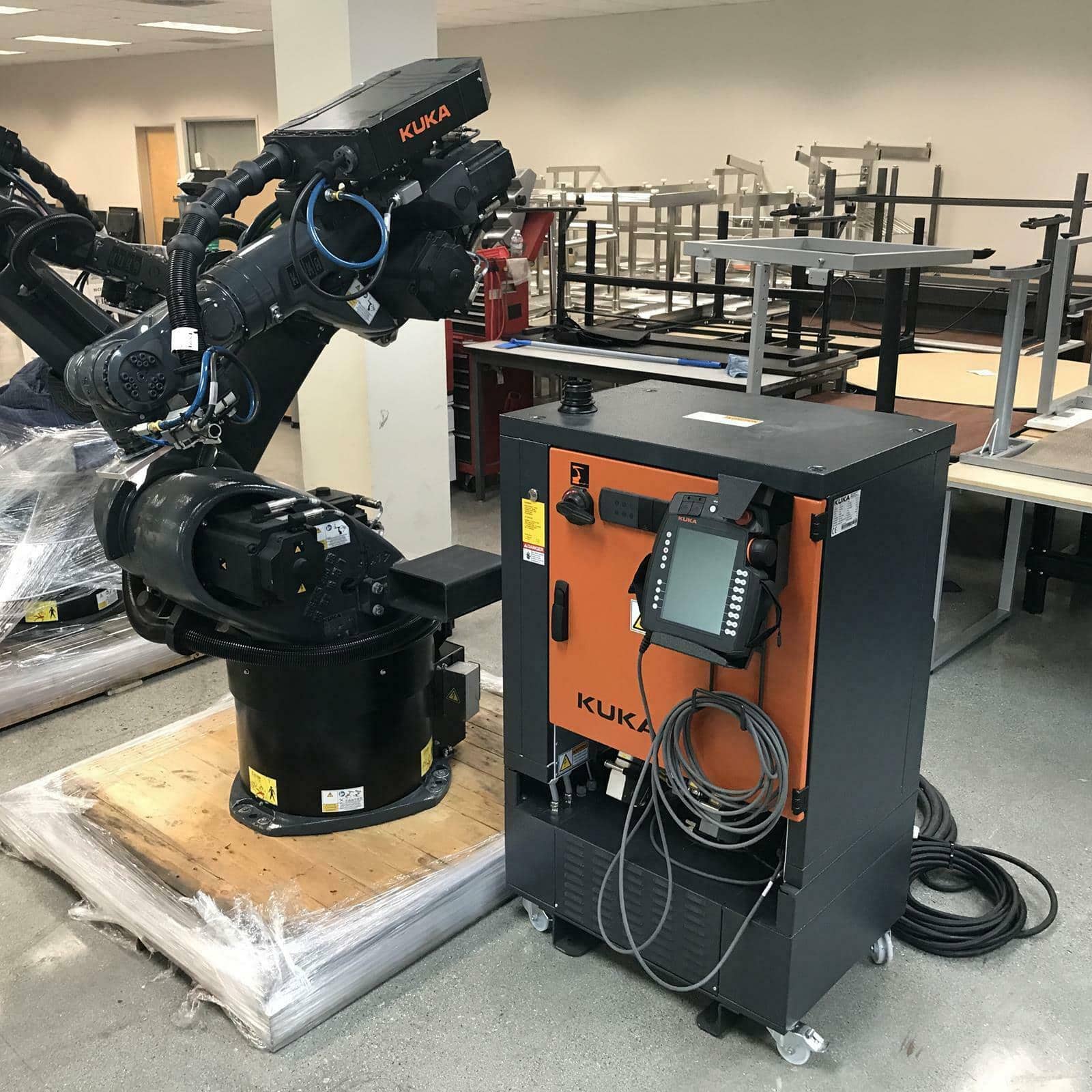 Kuka KR 60-3 CNC Robot, 2019 - KR C4 Control Unit, Never Used - Image 6