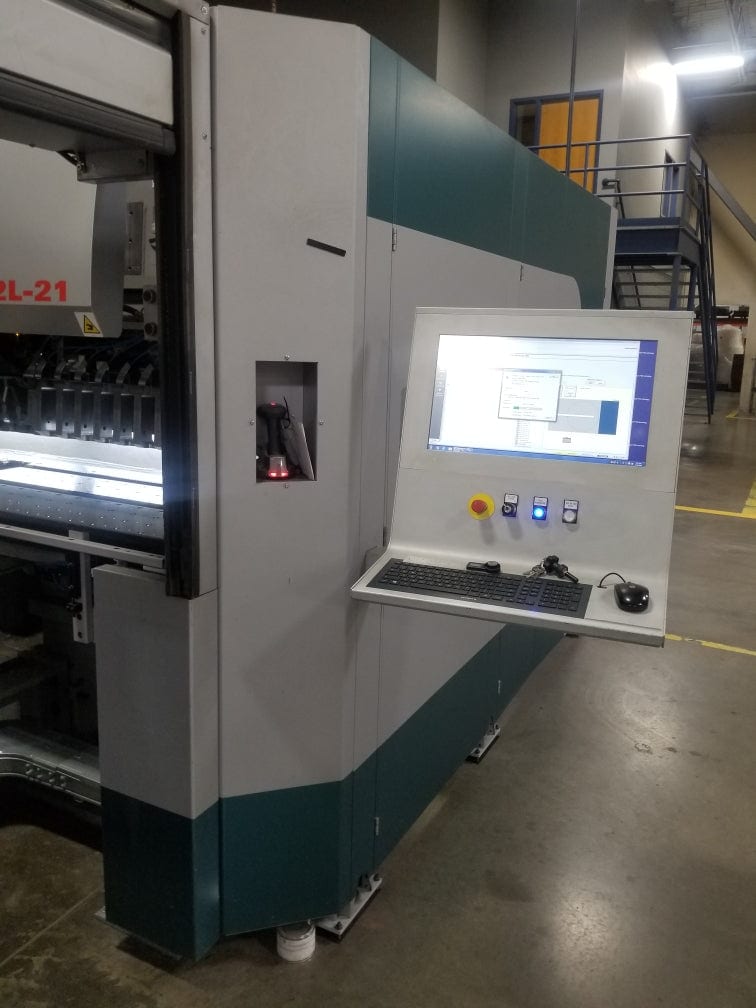 Salvagnini P2lean Servo-Electric Panel Bender, 2016- Under power - Image 6